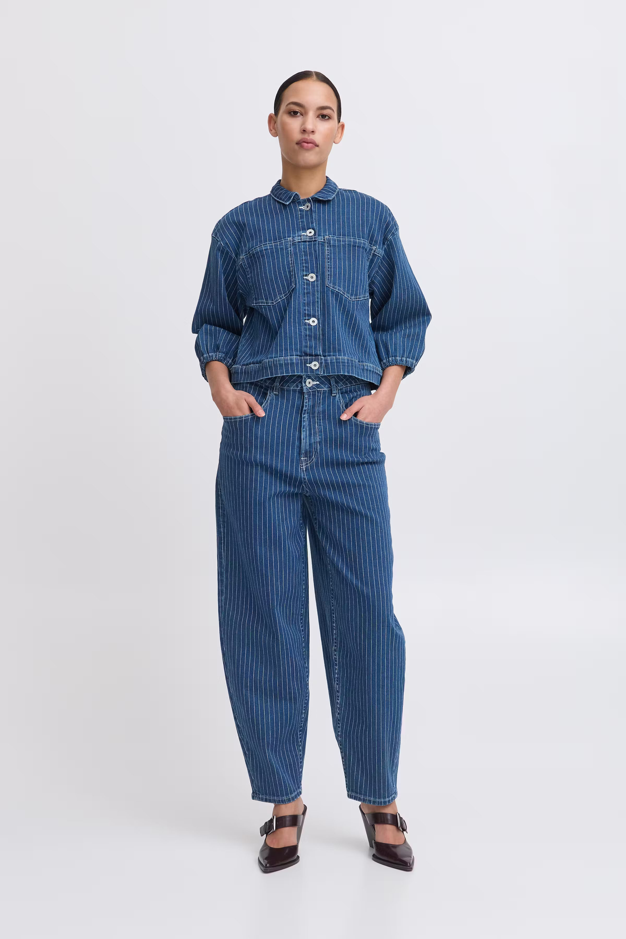 IHCILK Jeans LOOKBOOK FRONT 20123164-204620