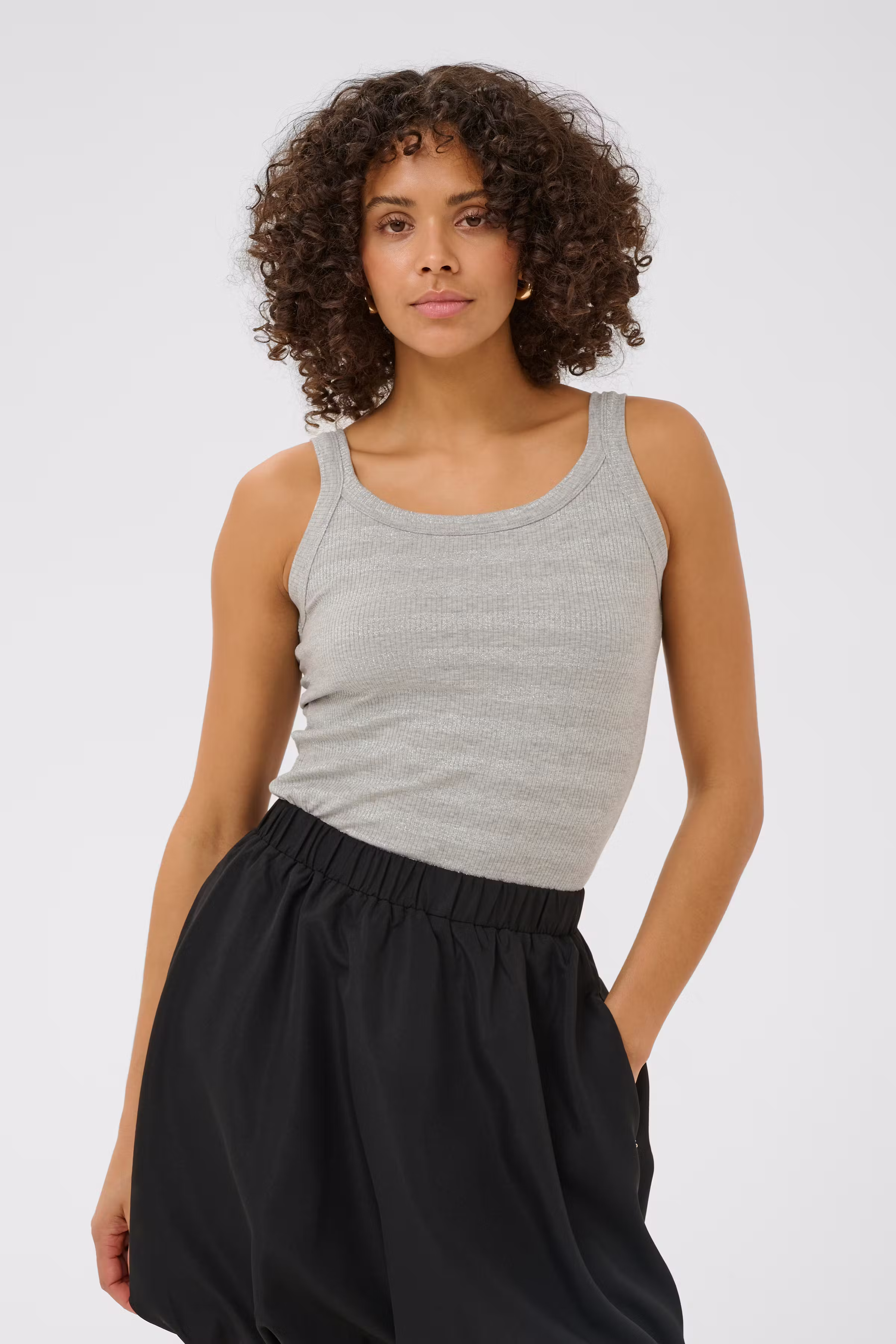 KAkarla Top LOOKBOOK FRONT 10511338-108670