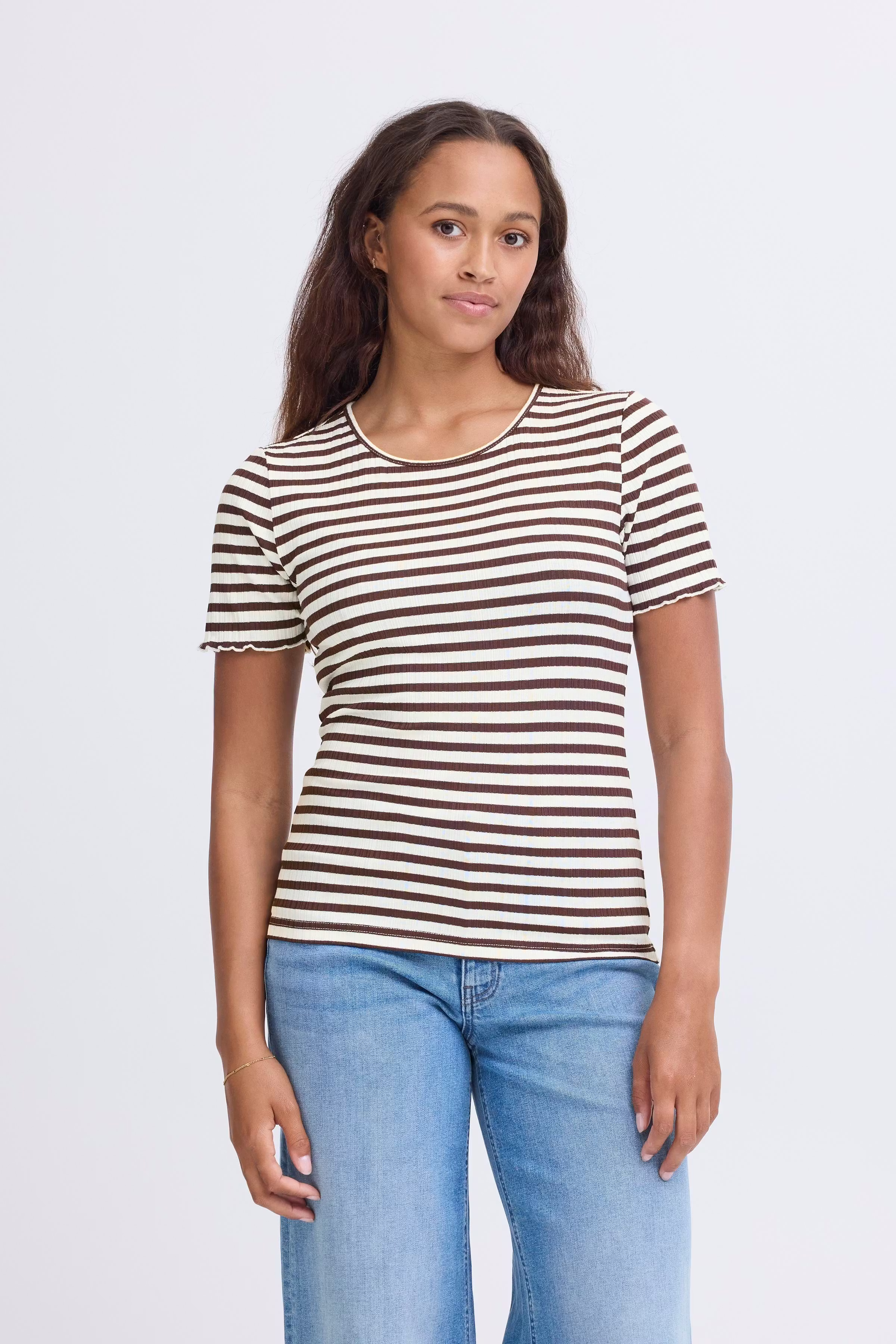 IHCELLA T-shirt LOOKBOOK FRONT 20122818-900001783