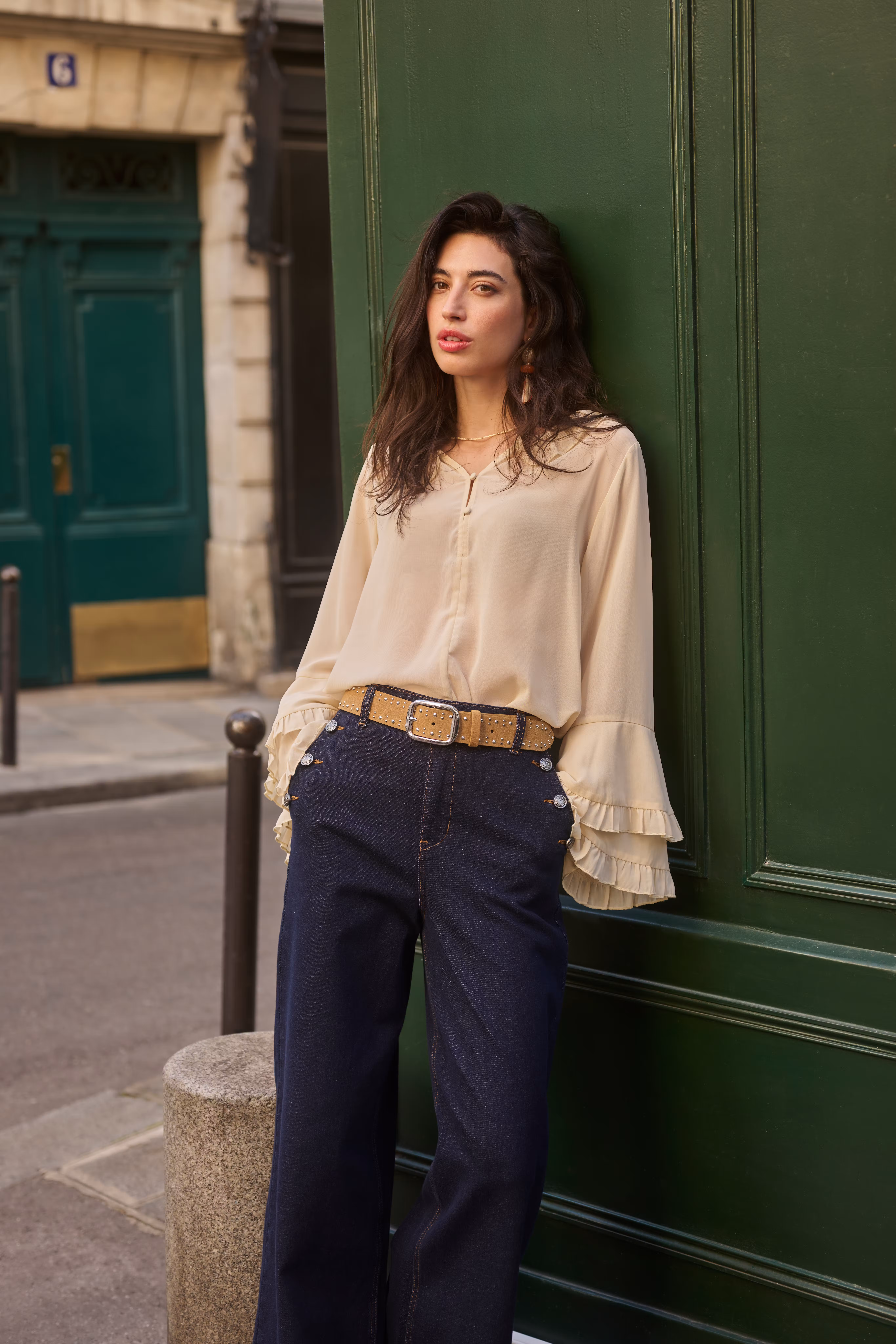 CRFlouncy Bluse LOCATION NONE 10615646-130401