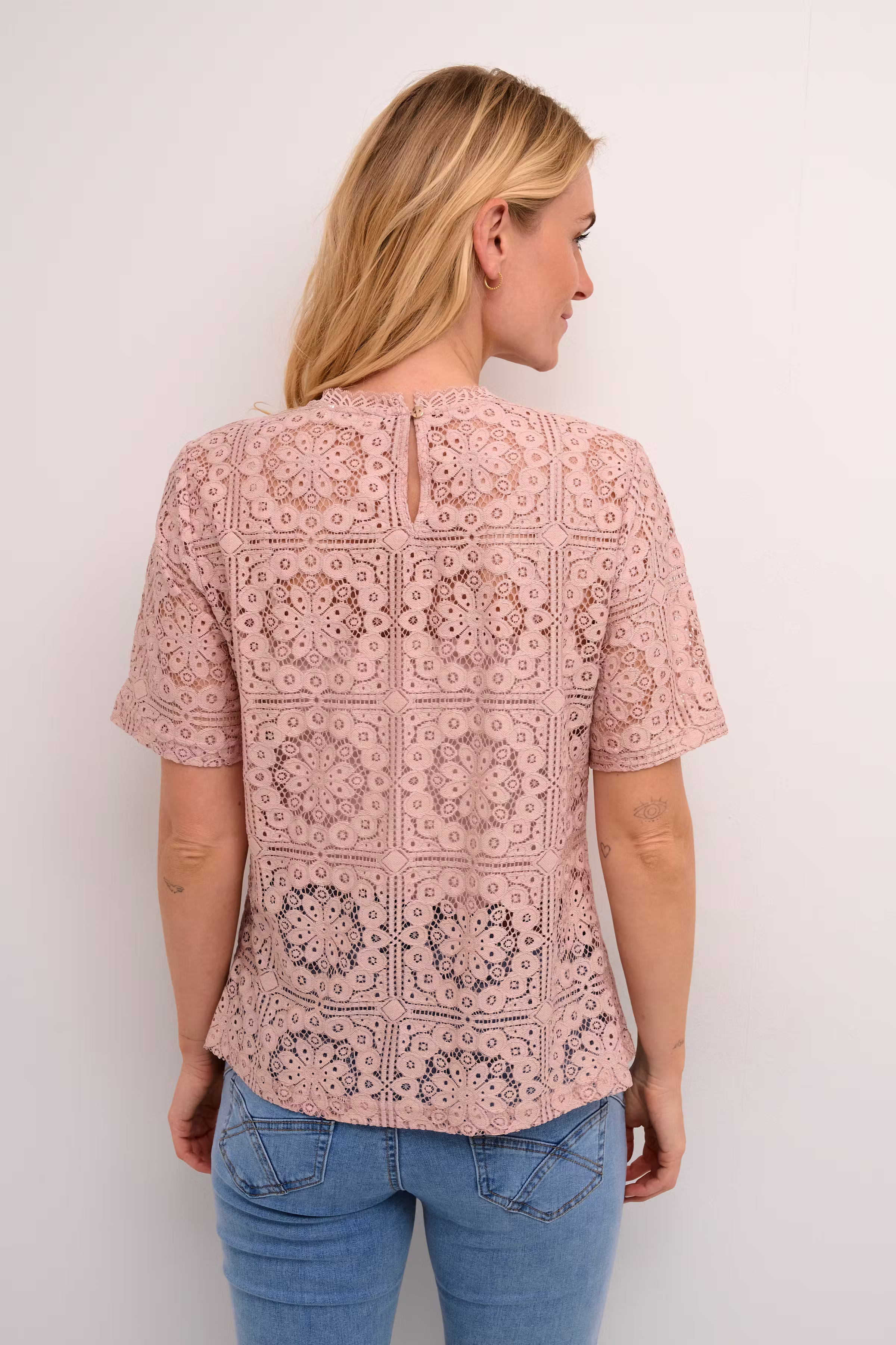 CRTiley Bluse LOOKBOOK BACK 10613094-151905