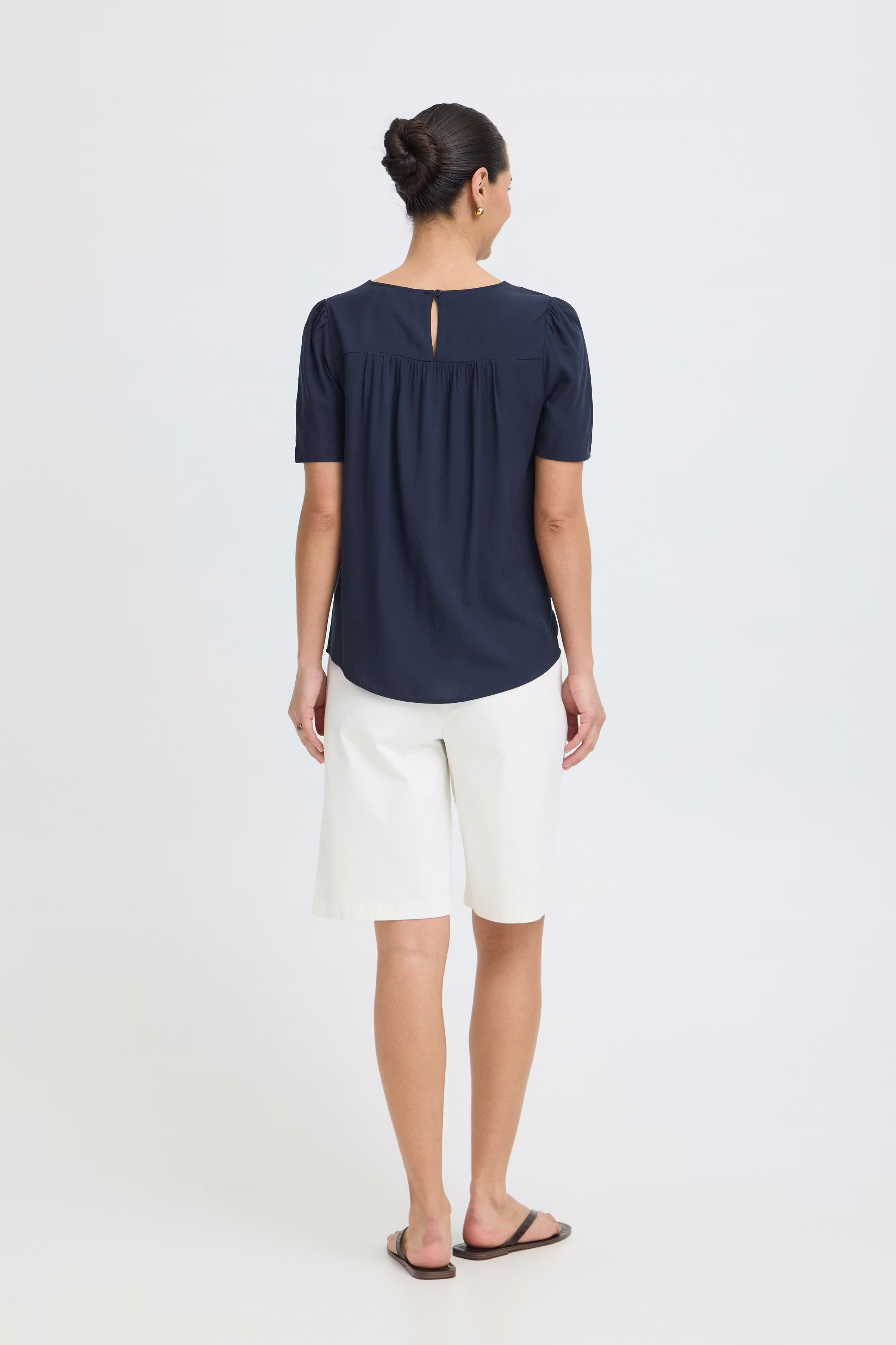 BYMMJOELLA Blouse LOOKBOOK BACK 20811222-194020