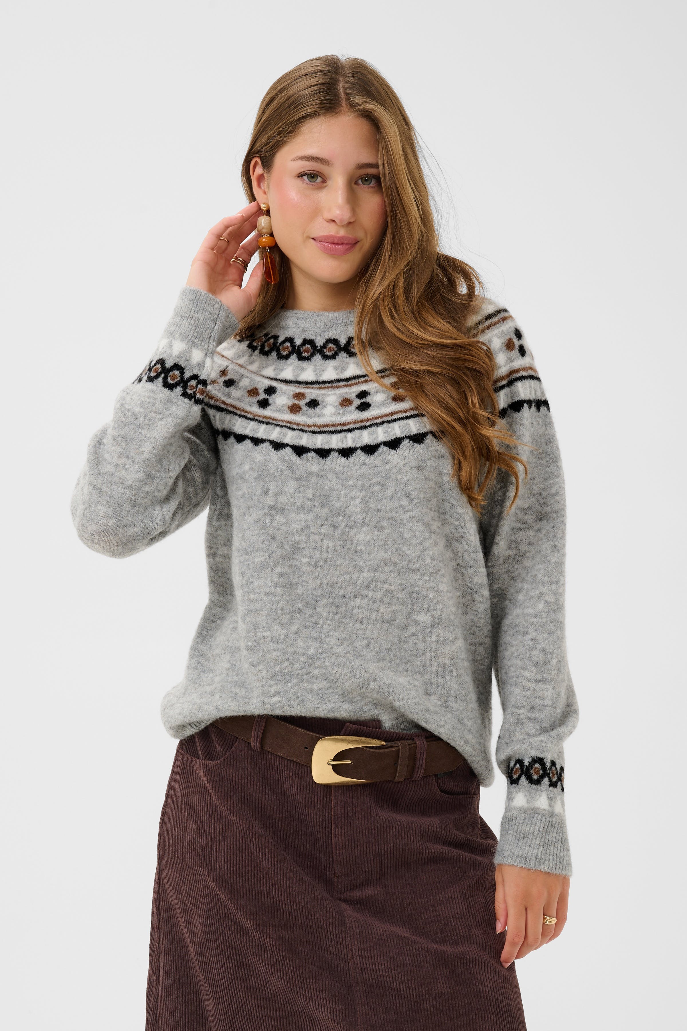 CRCherrie Pullover LOOKBOOK FRONT 10614328-100391