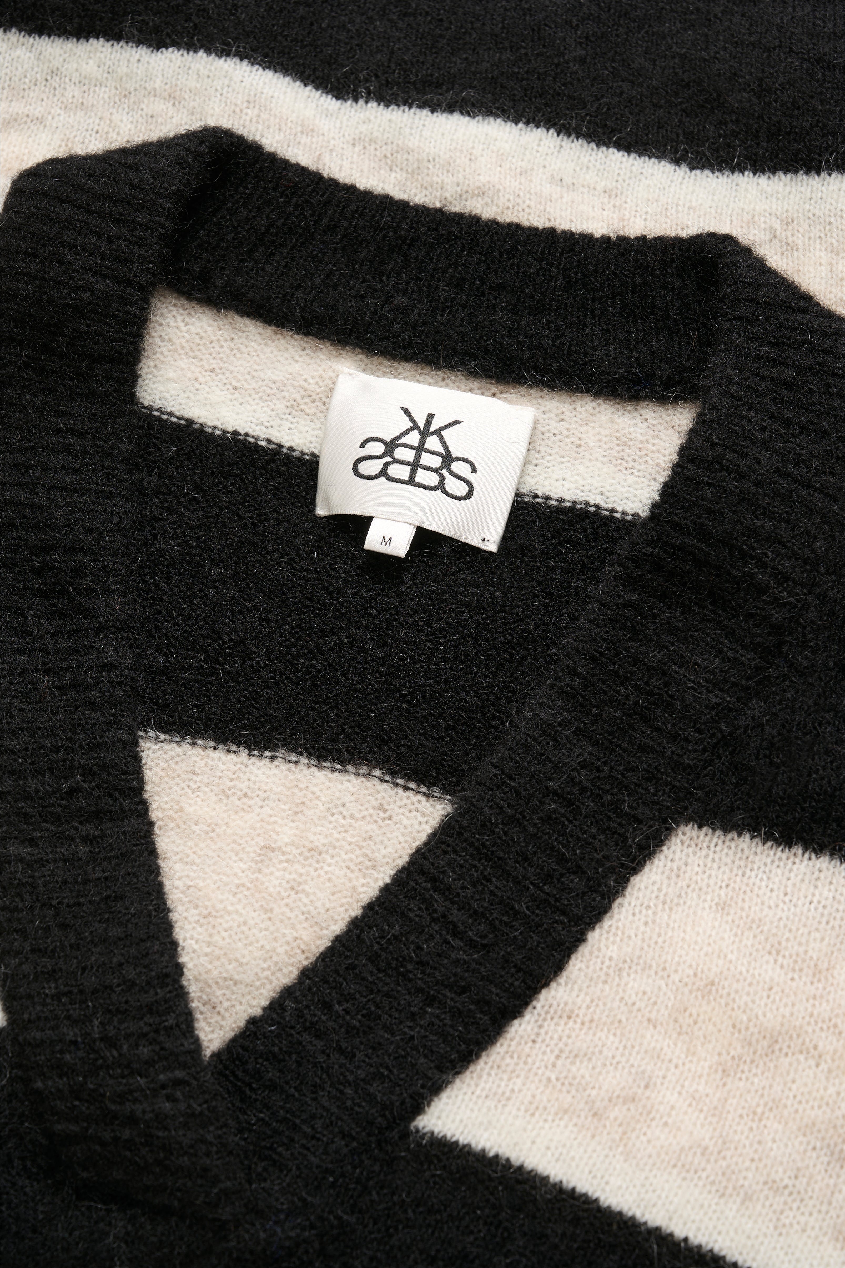 KBZelda Pullover PACK DETAIL 10105601-108562