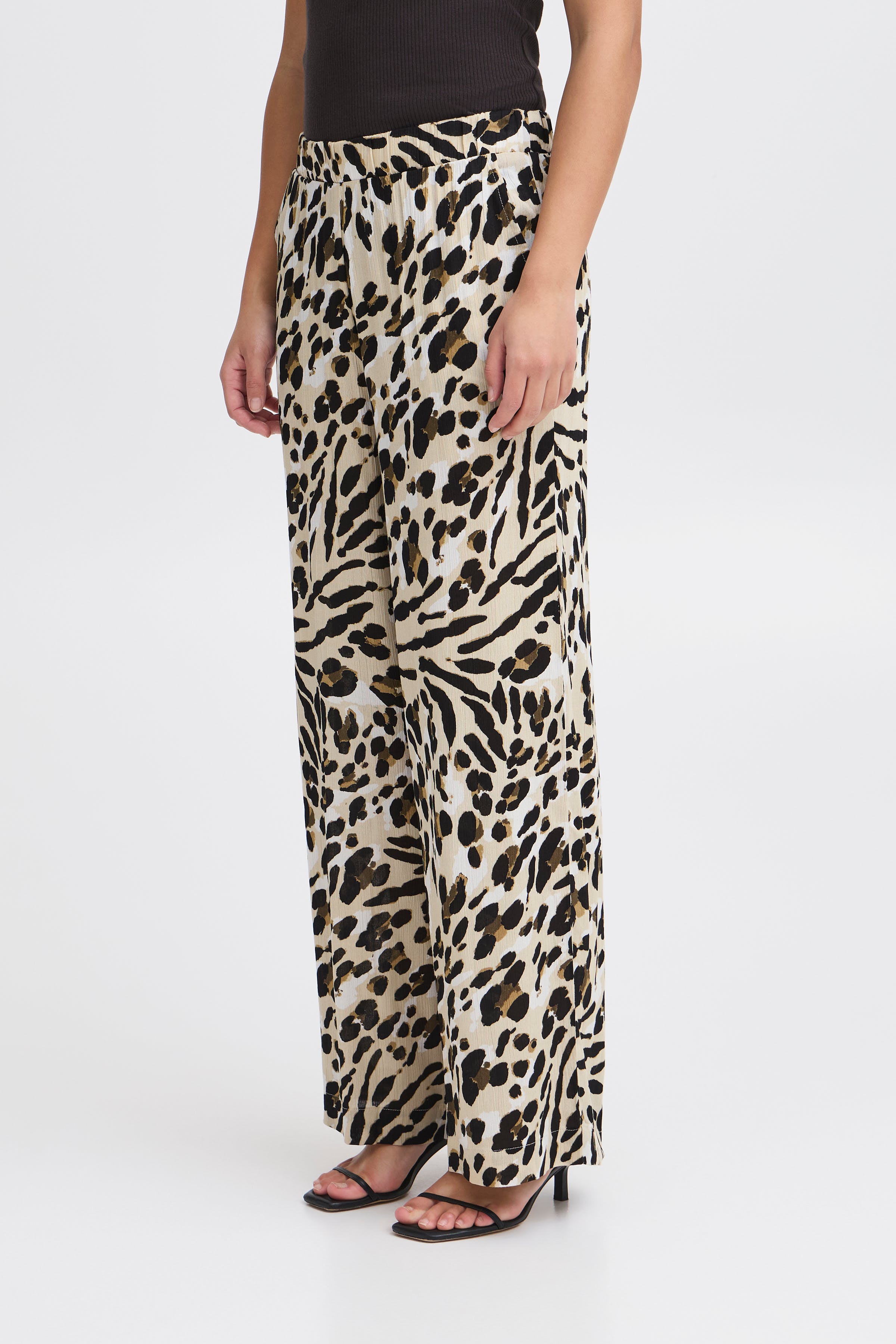 IHMARRAKECH Casual pants LOOKBOOK FRONT 20123005-204480