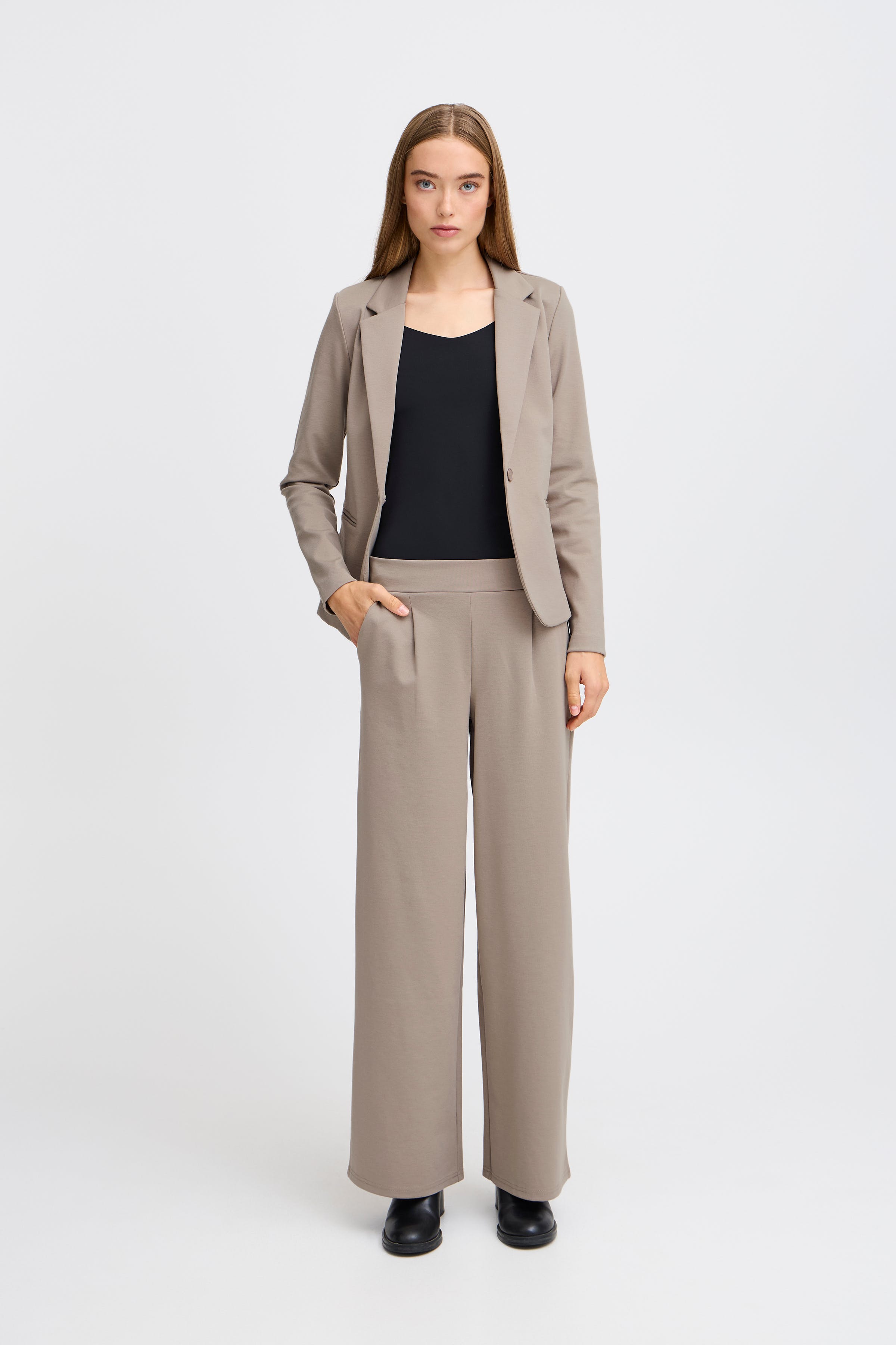 IHKATE LONG WIDE Trousers LOOKBOOK FRONT 20118337-171212