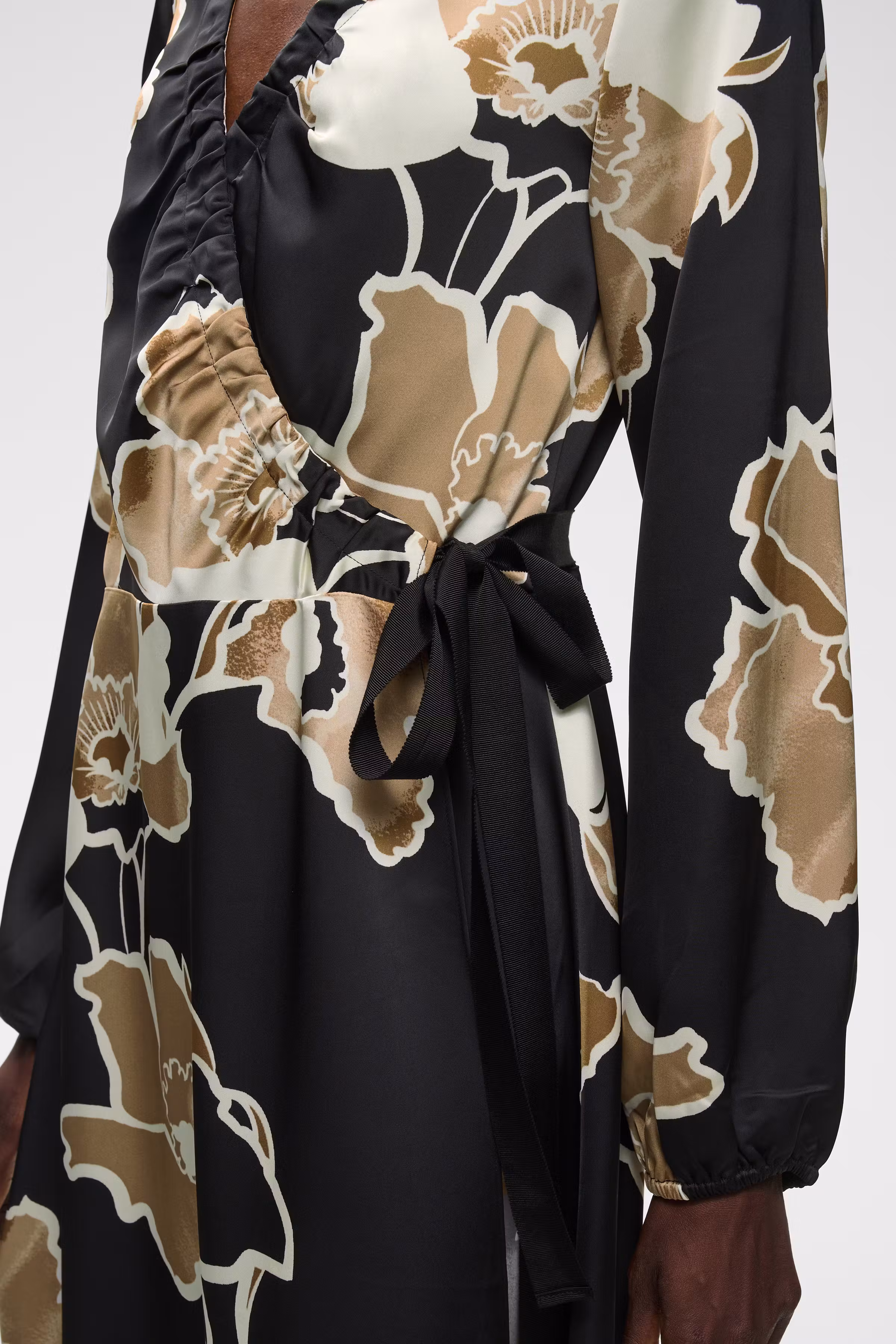 OLIVEIW Kleid LOOKBOOK DETAIL 30113011-900013141