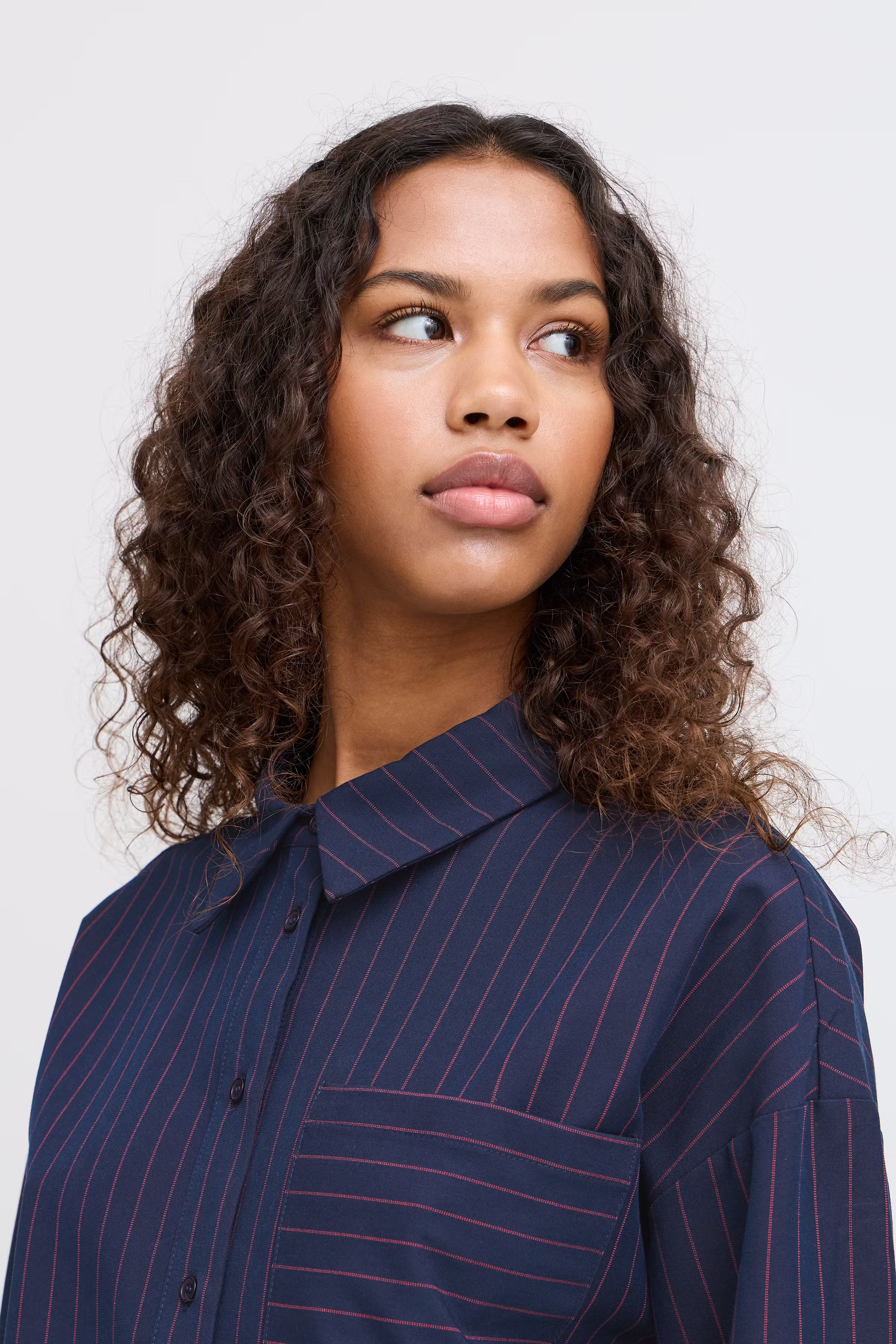 IXTRINE shirt LOOKBOOK DETAIL 20123489-184048