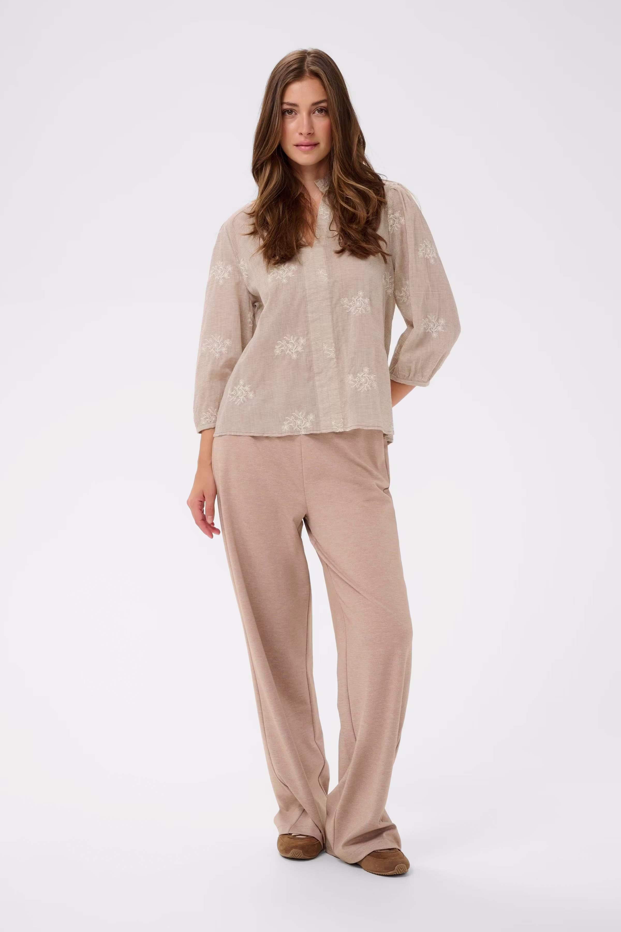 CRKorey Bluse LOOKBOOK FRONT 10614966-109213