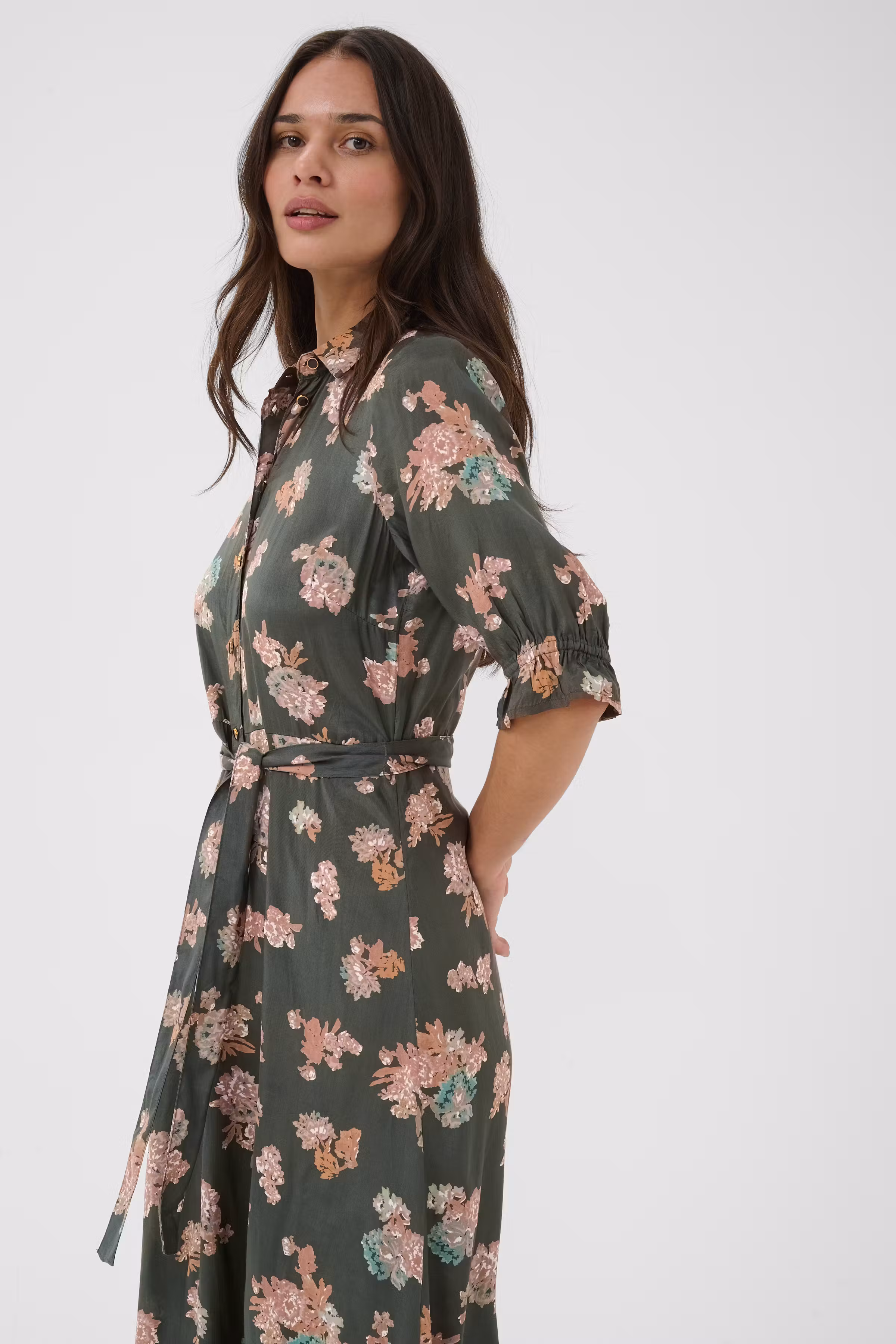 KAvelana Dress LOOKBOOK DETAIL 10504043-50947