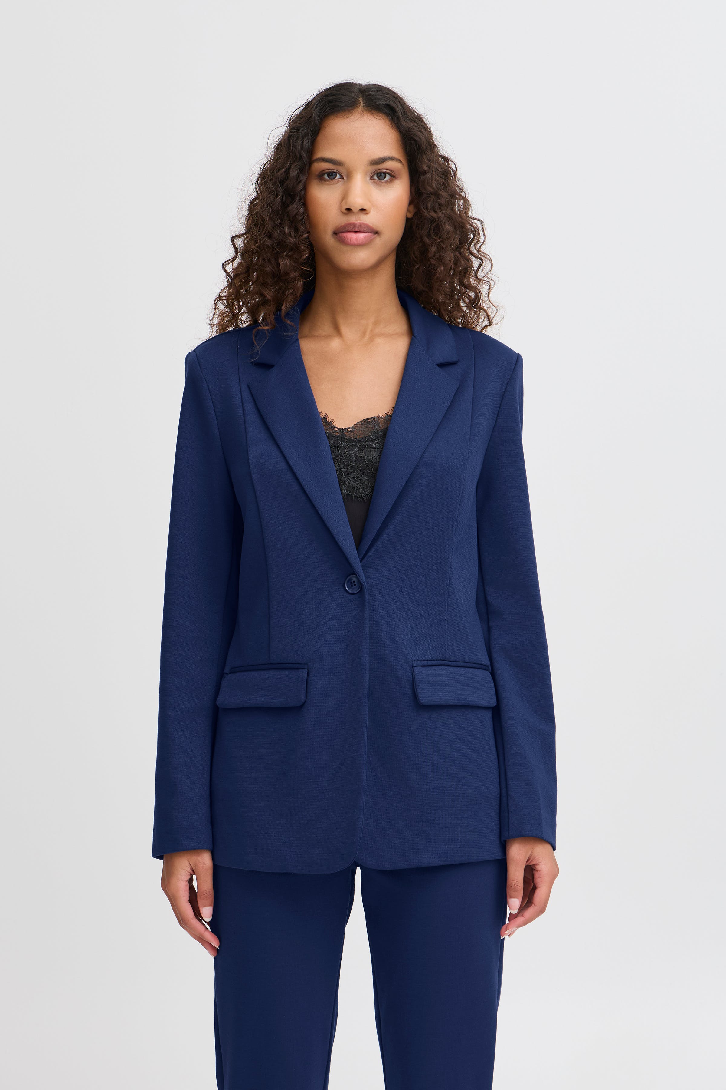 IHKATE LONG Blazer LOOKBOOK FRONT 20121368-193933