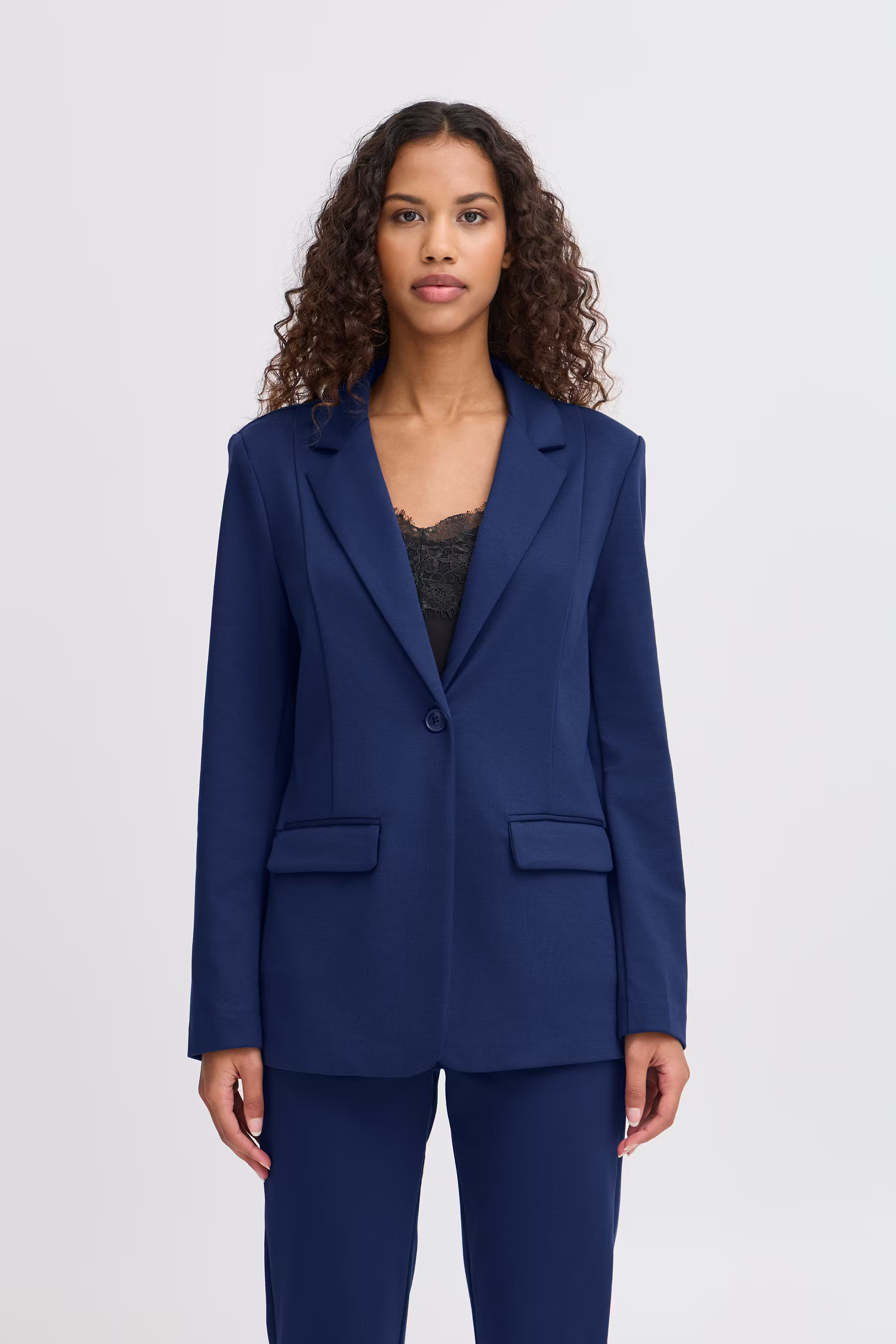IHKATE LONG Blazer LOOKBOOK FRONT 20121368-193933