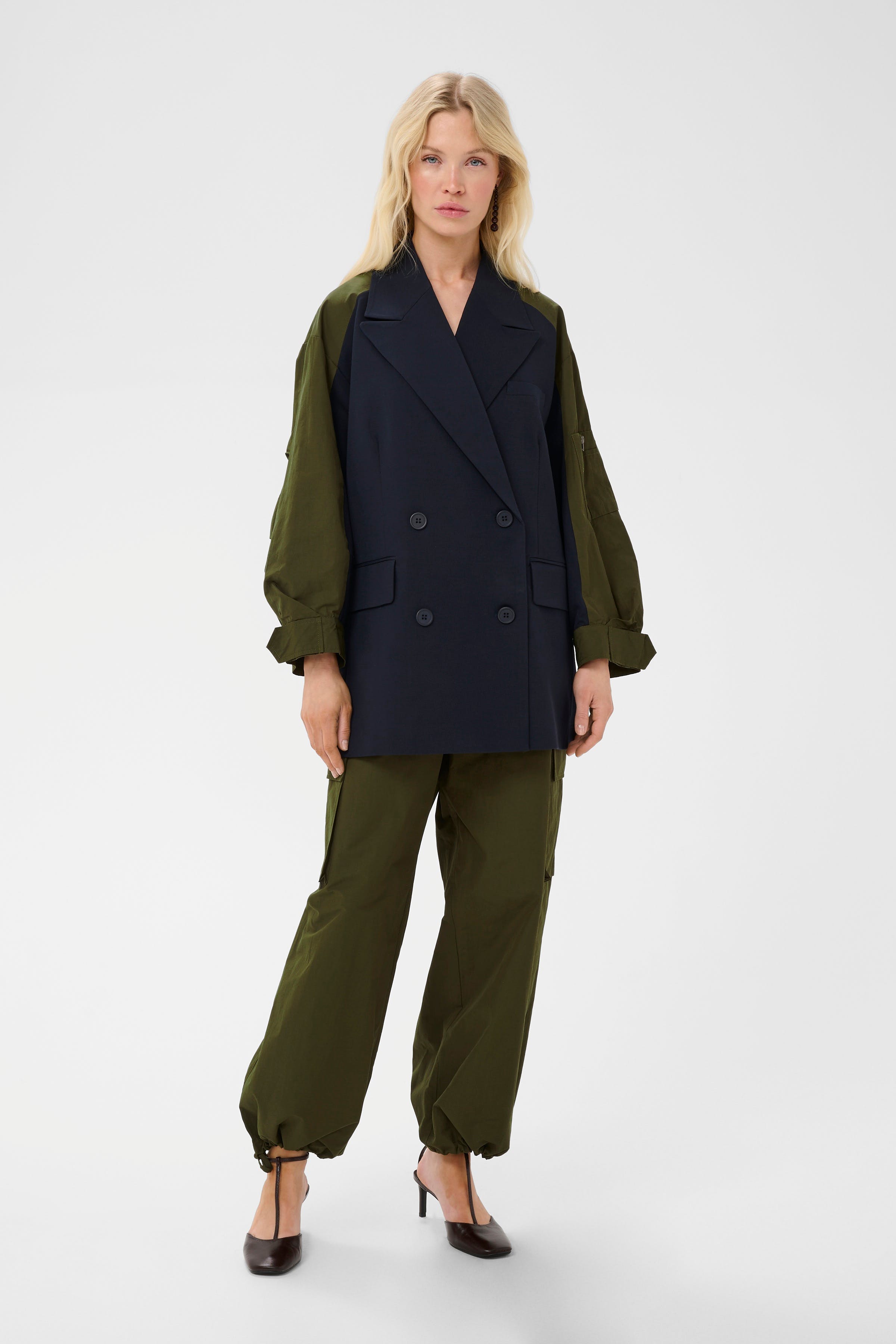 CUblondie Blazer LOOKBOOK FRONT 50113390-194024