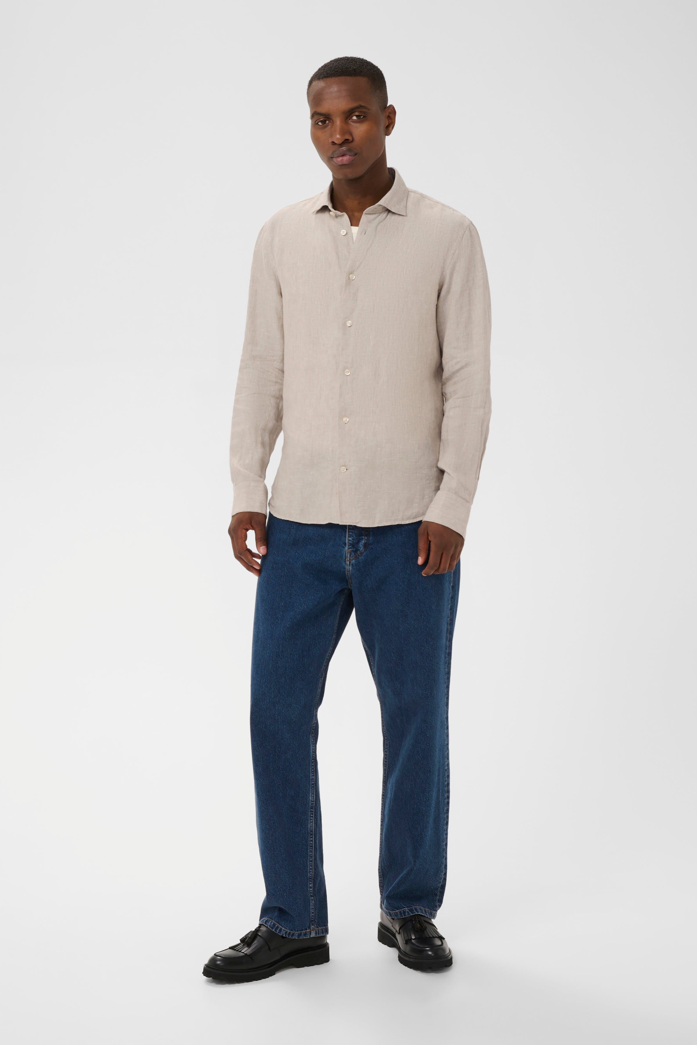 MAmarc linneskjorta LOOKBOOK FRONT 30205841-161105