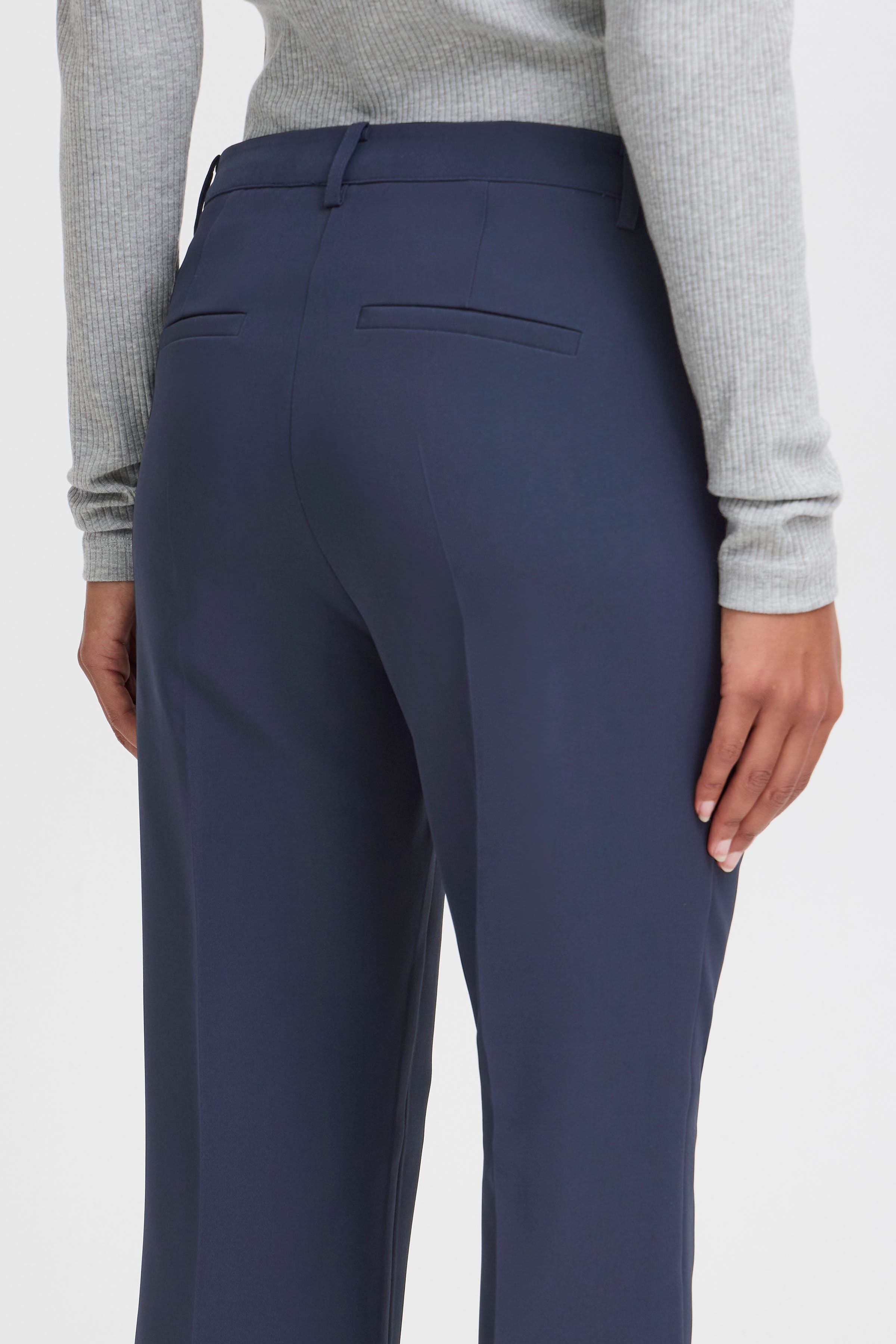 IHLEXI Trousers LOOKBOOK DETAIL 20111214-194013