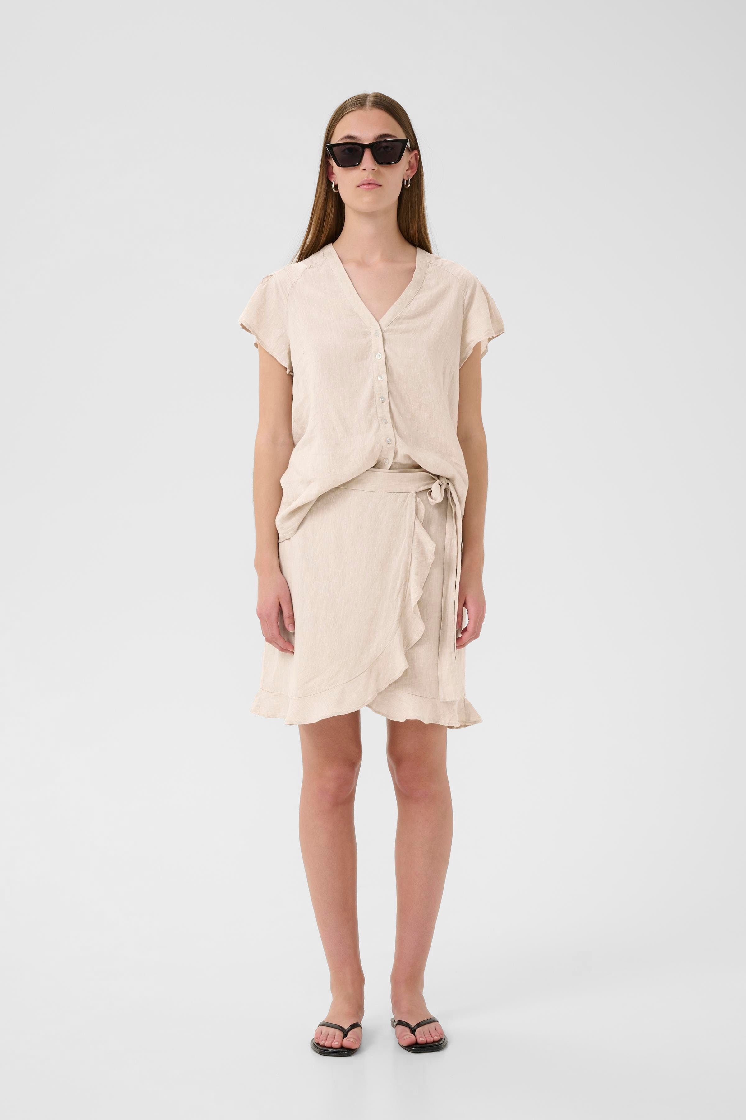 FaridaIW Linen Skirt LOOKBOOK FRONT 30110440-1304031