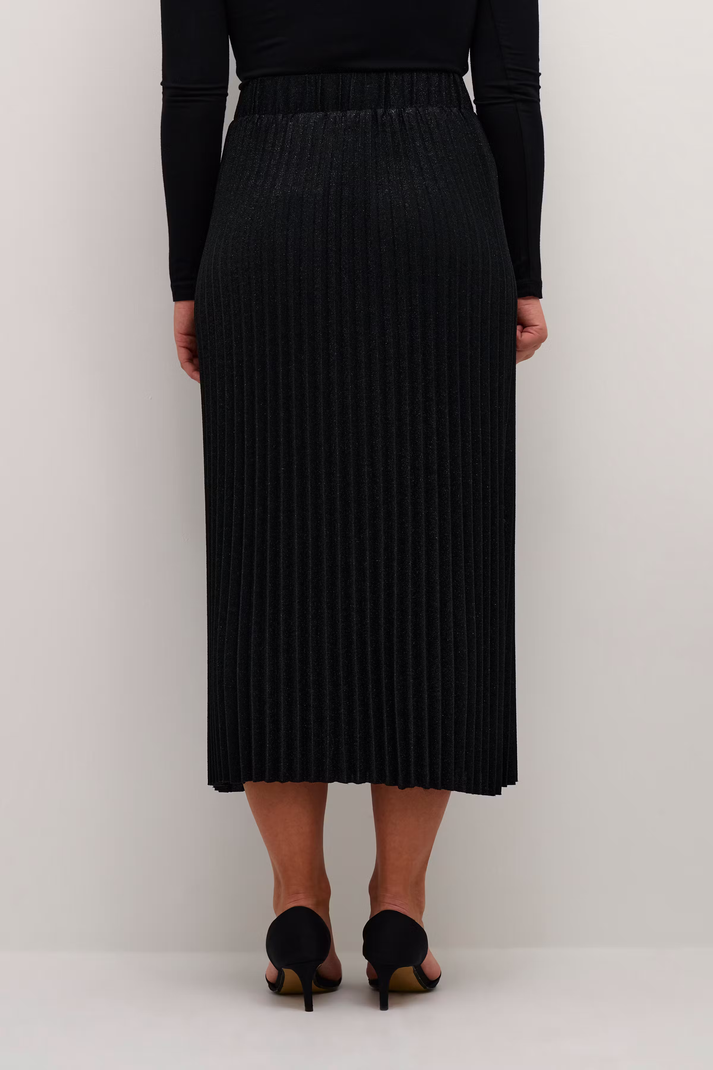 KAlinda Skjørt LOOKBOOK FRONT 10507062-100882