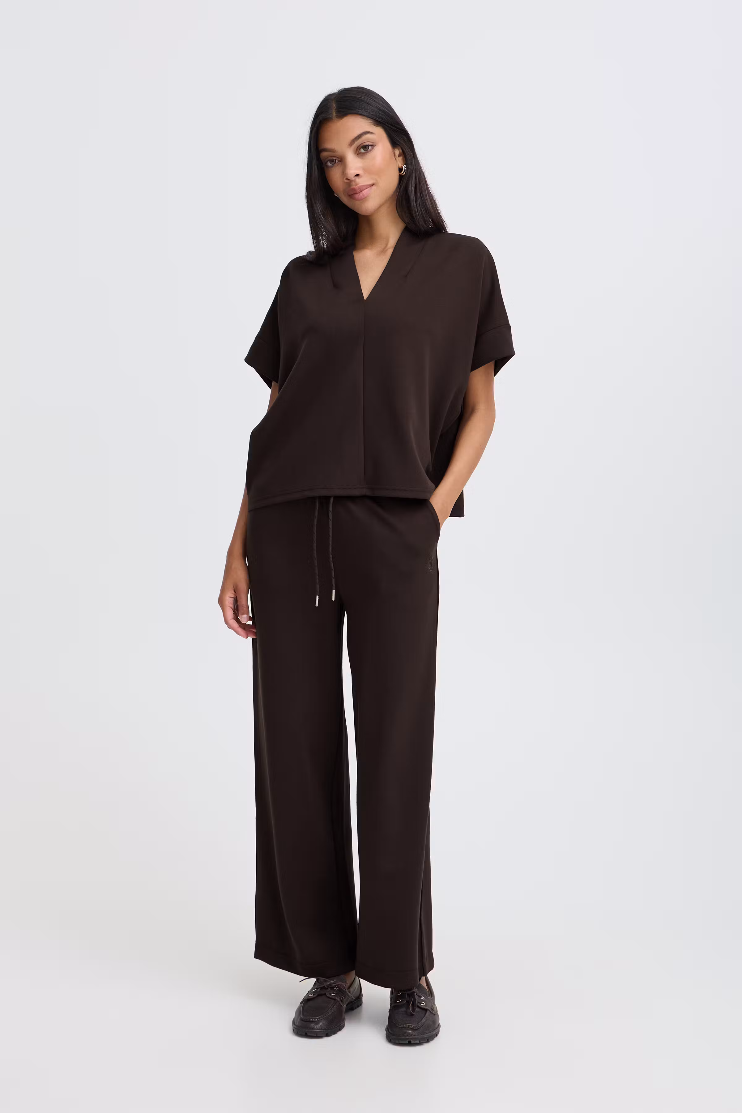 BYPUSTI Trousers LOOKBOOK FRONT 20819667-191016