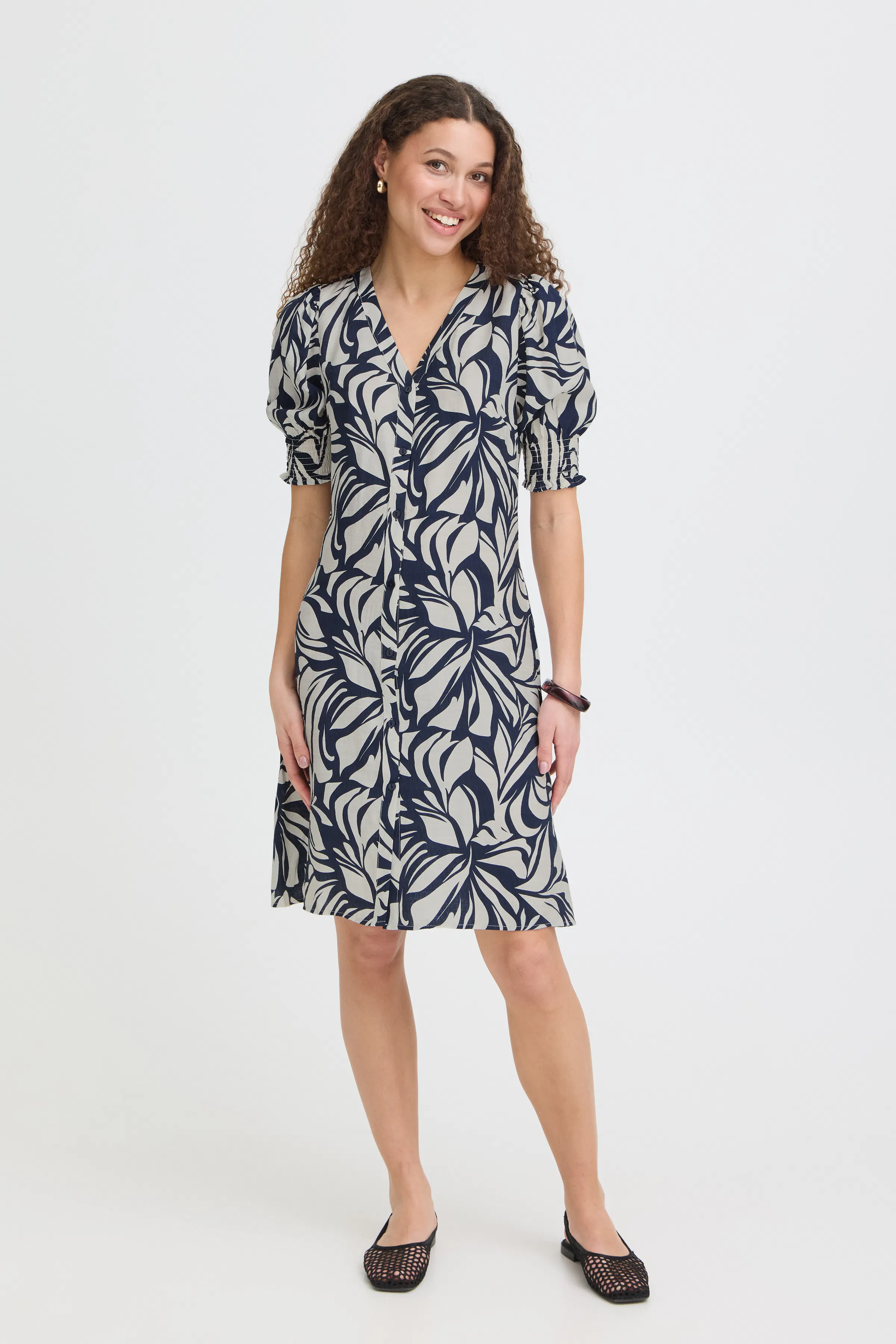FRARIANA Kjole LOOKBOOK FRONT 20617530-900010587
