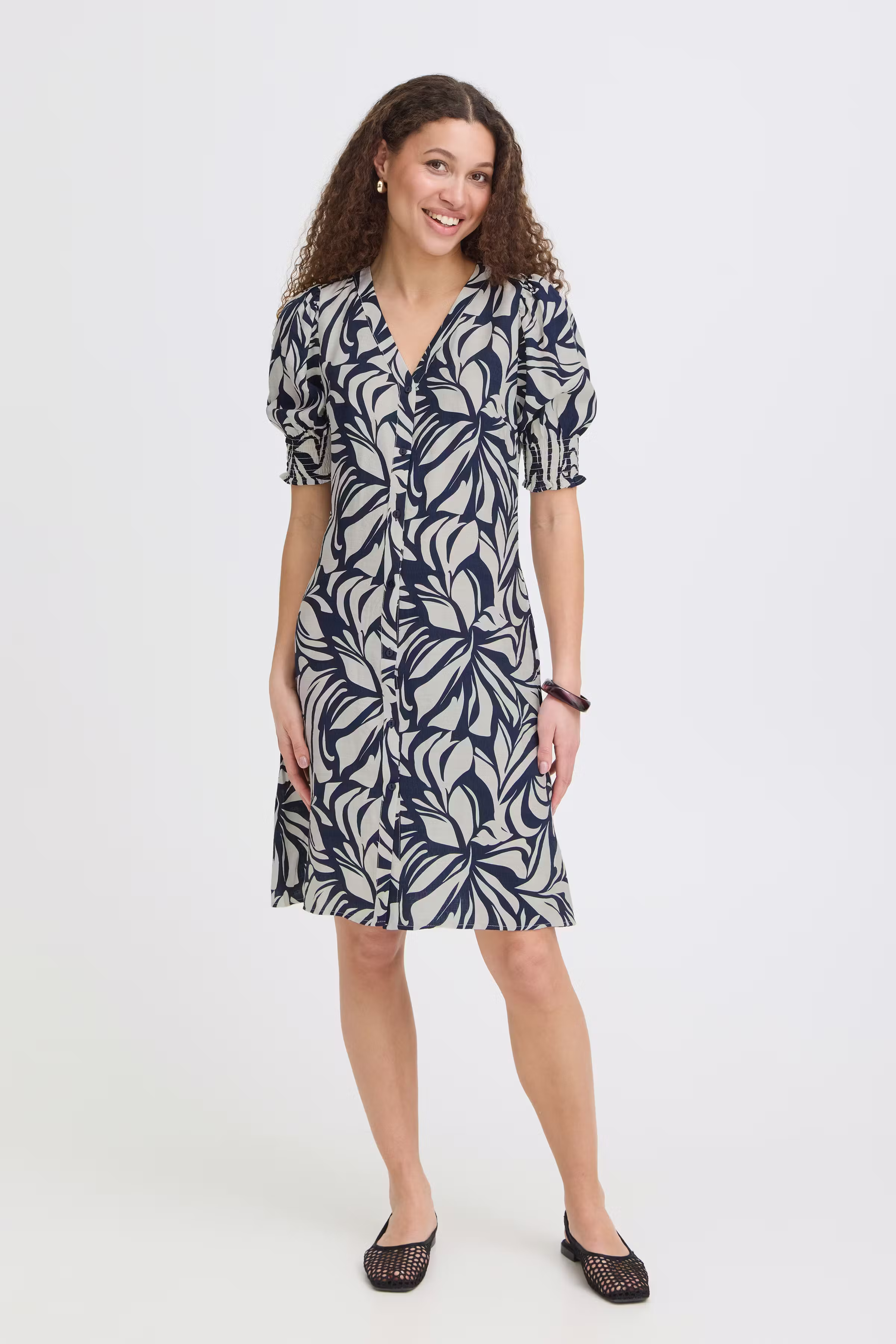 FRARIANA Kjole LOOKBOOK FRONT 20617530-900010587