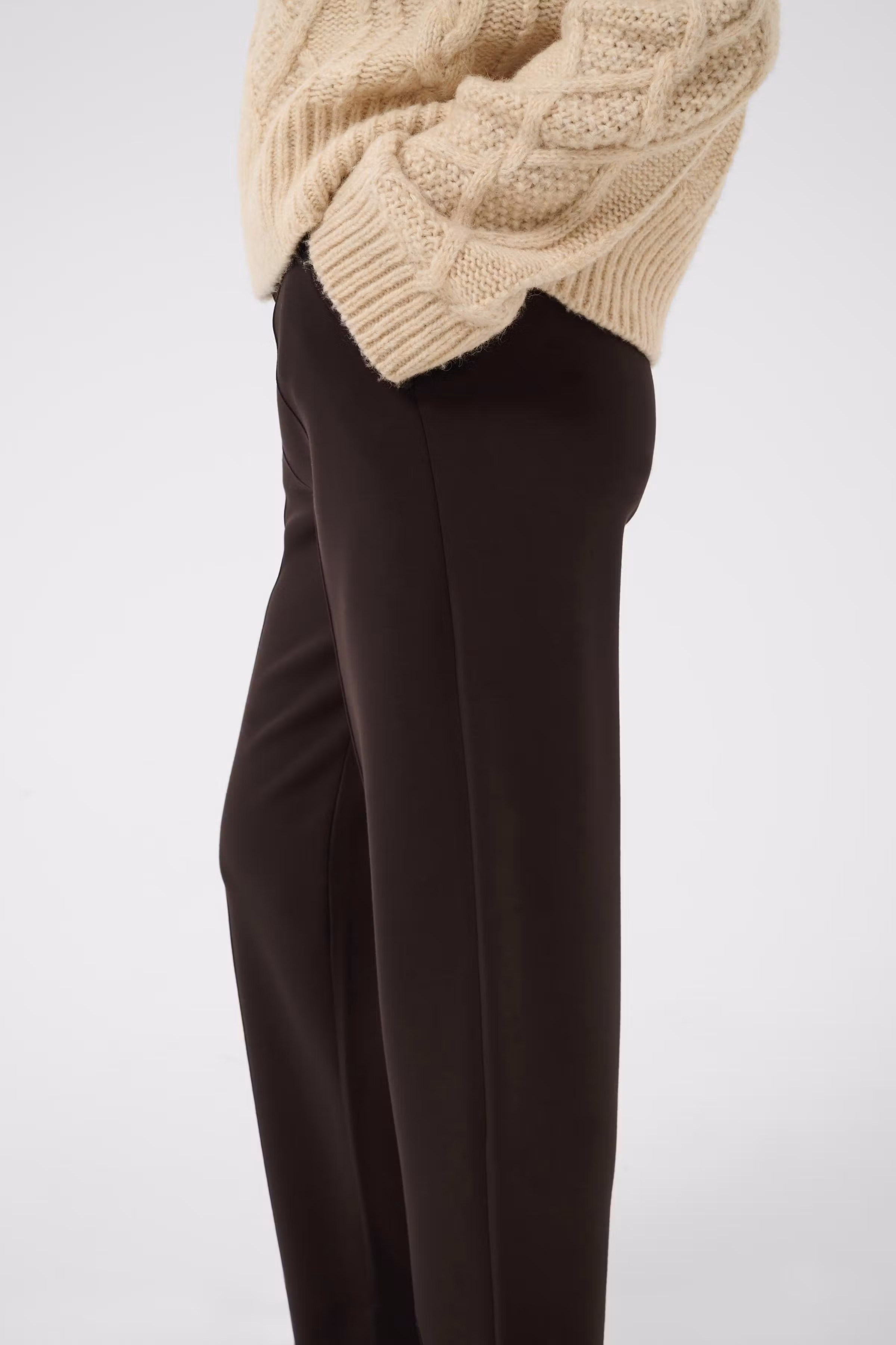 ZenaPW Hose LOOKBOOK DETAIL 30310294-191106