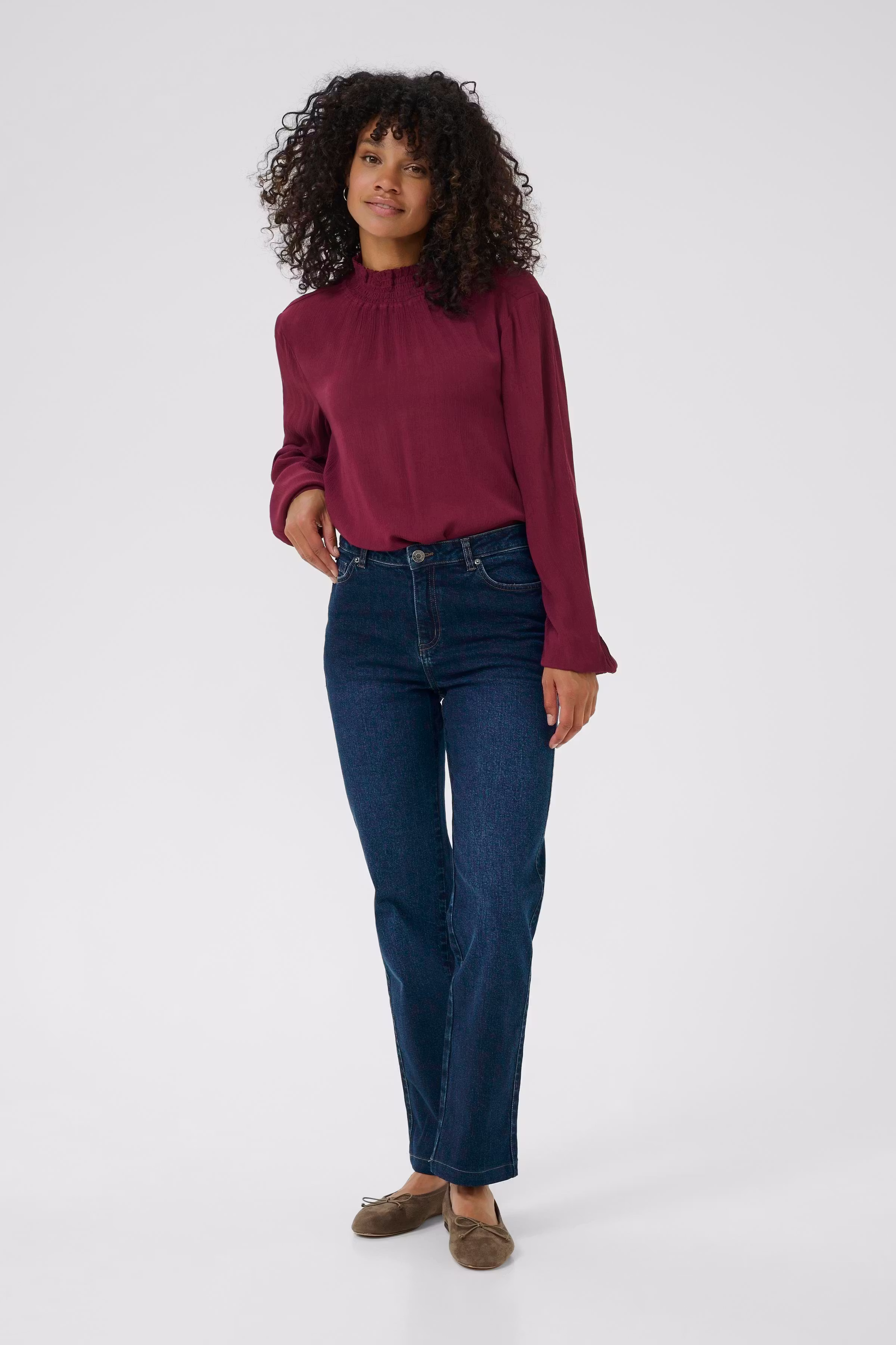 KAmaris Jeans LOOKBOOK FRONT 10510727-100316