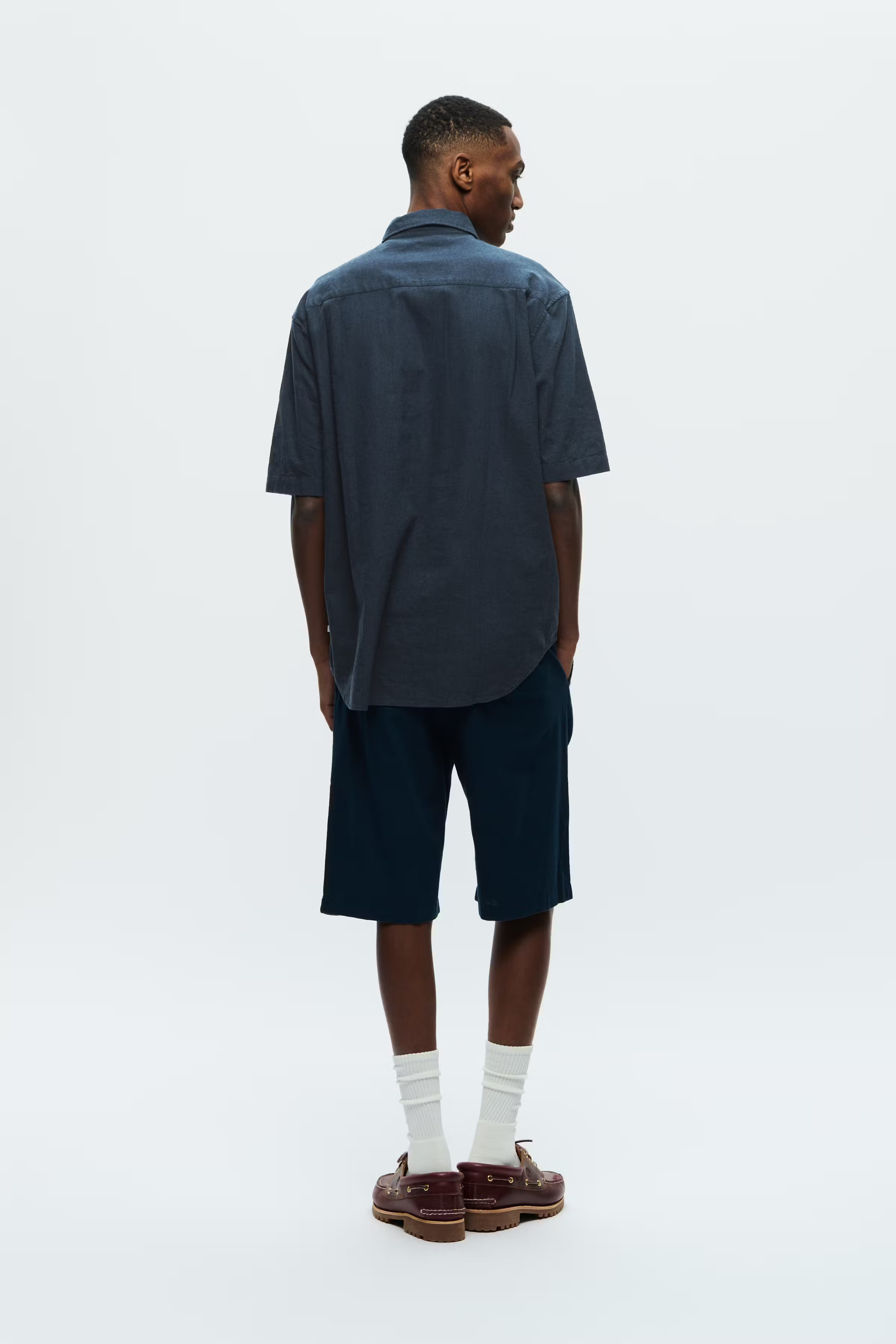 WWaaron Linen Shirt LOOKBOOK BACK 30251408-194011