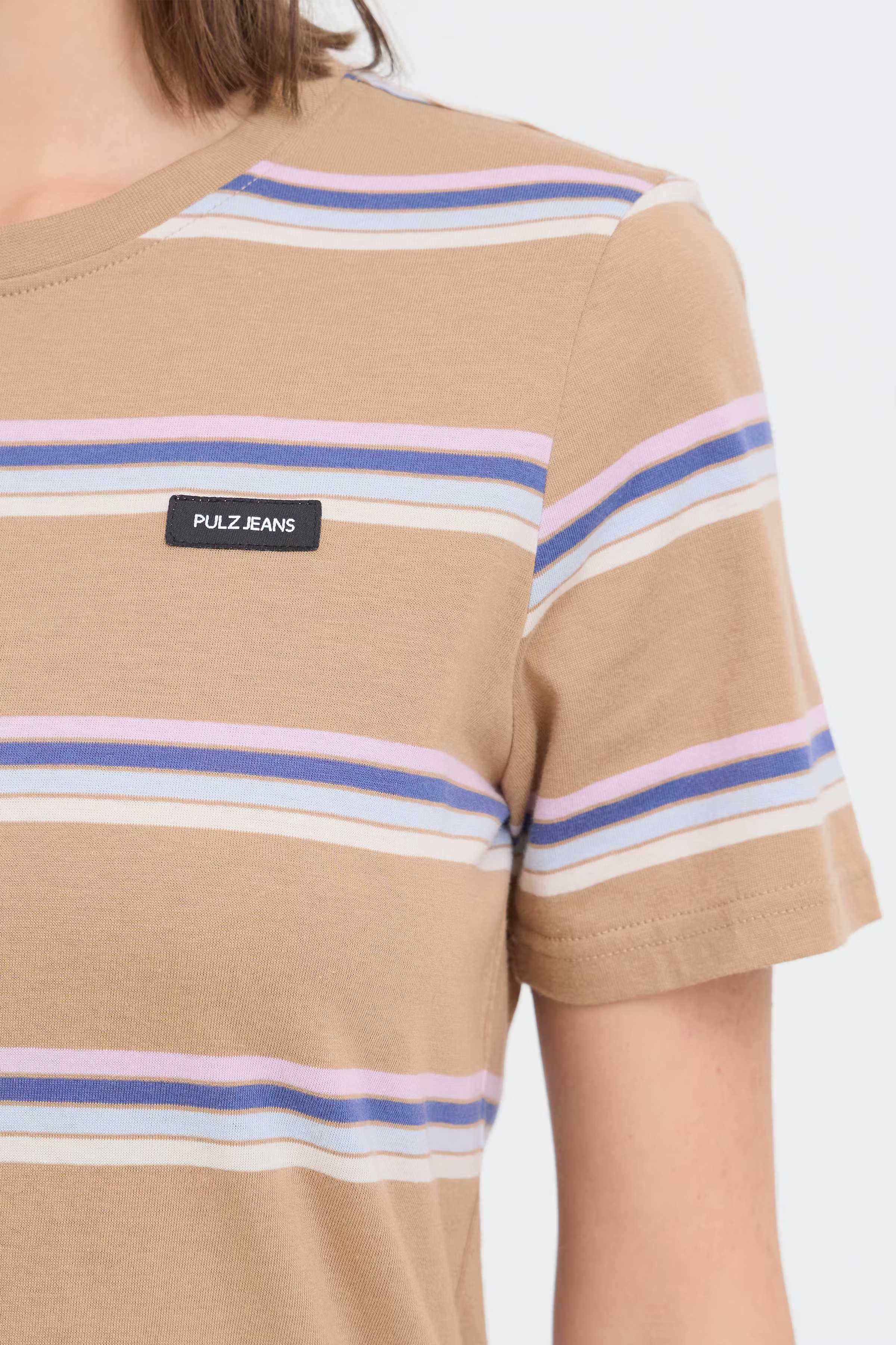 PZBLAKE T-shirt LOOKBOOK DETAIL 50210420-900006320