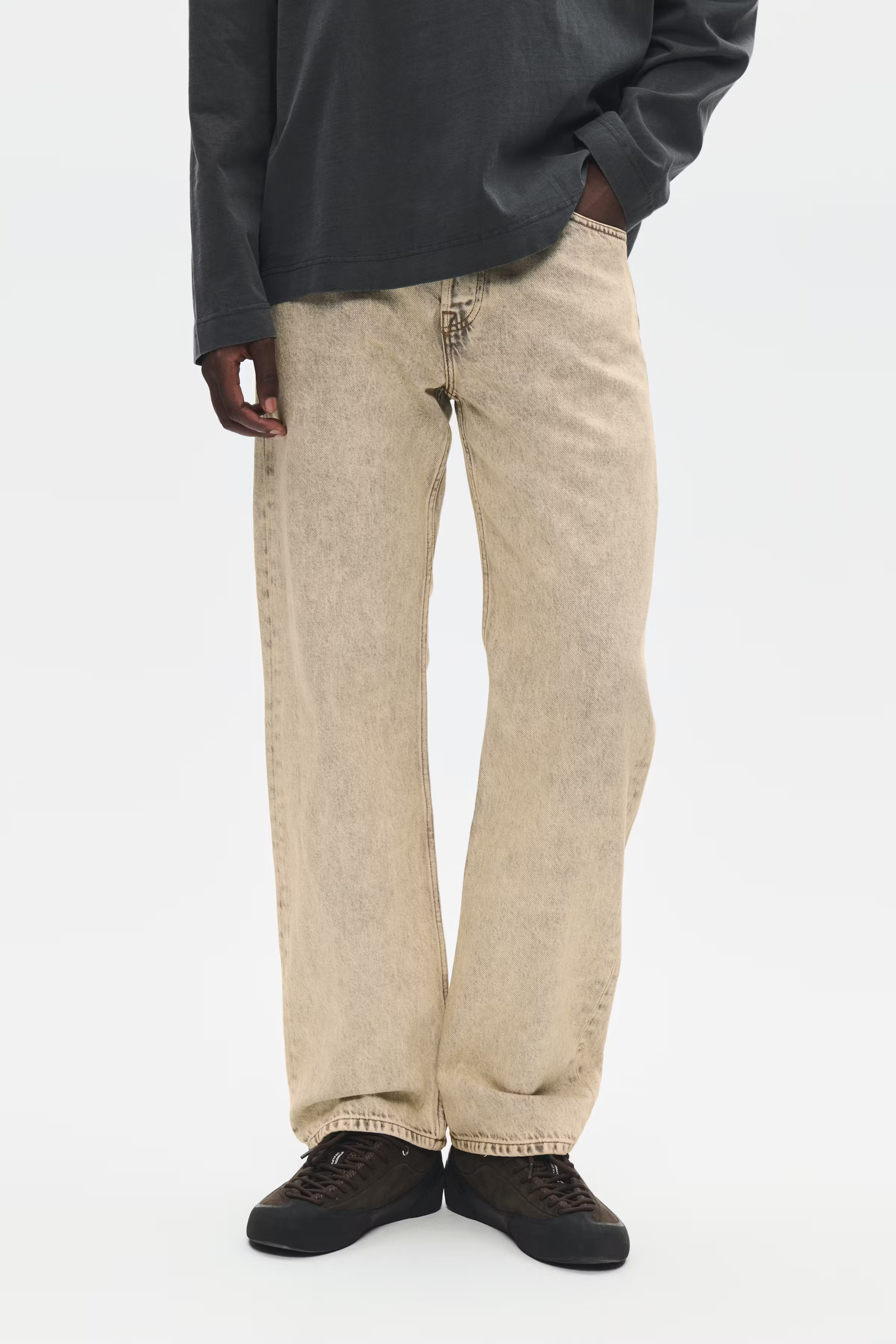 WWType 2 Jeans LOOKBOOK FRONT 30251979-304679