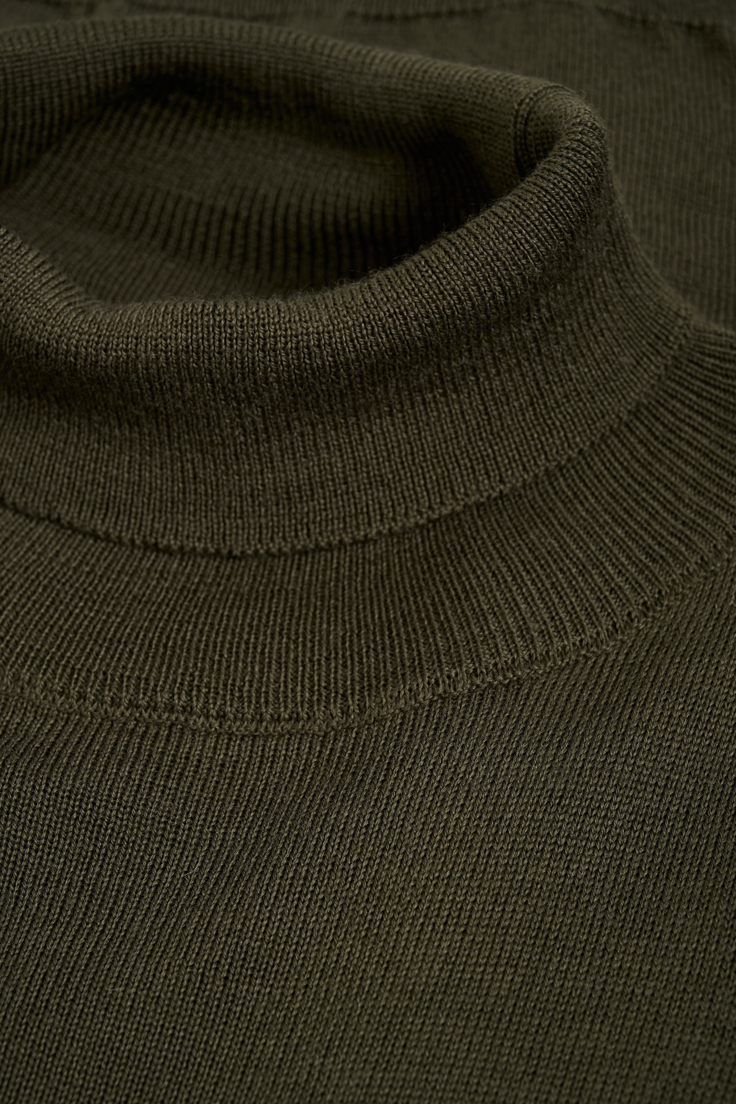 MAparcusman Knit PACK DETAIL 30204624-190515