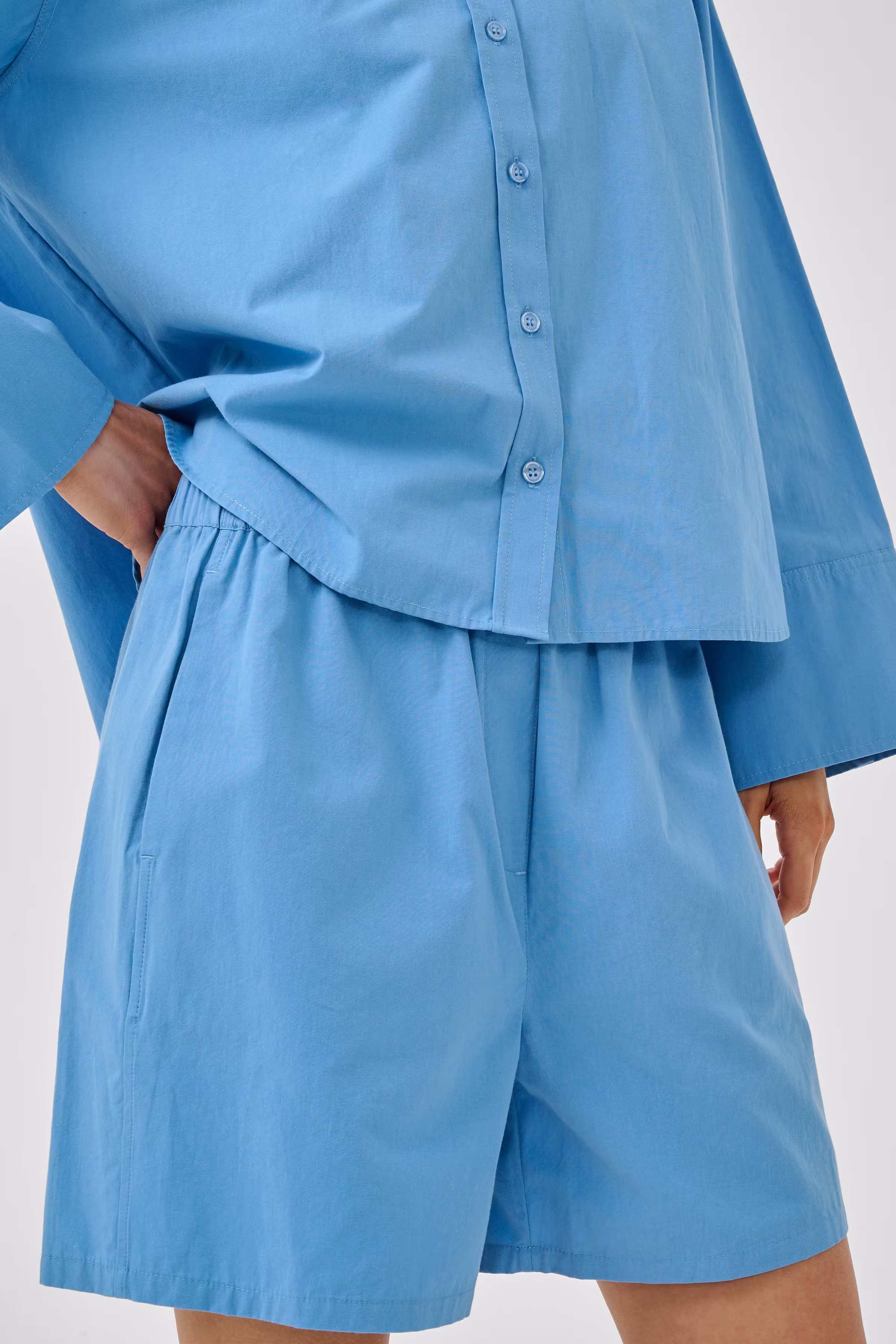 MWSunna Shorts LOOKBOOK DETAIL 10705586-174030