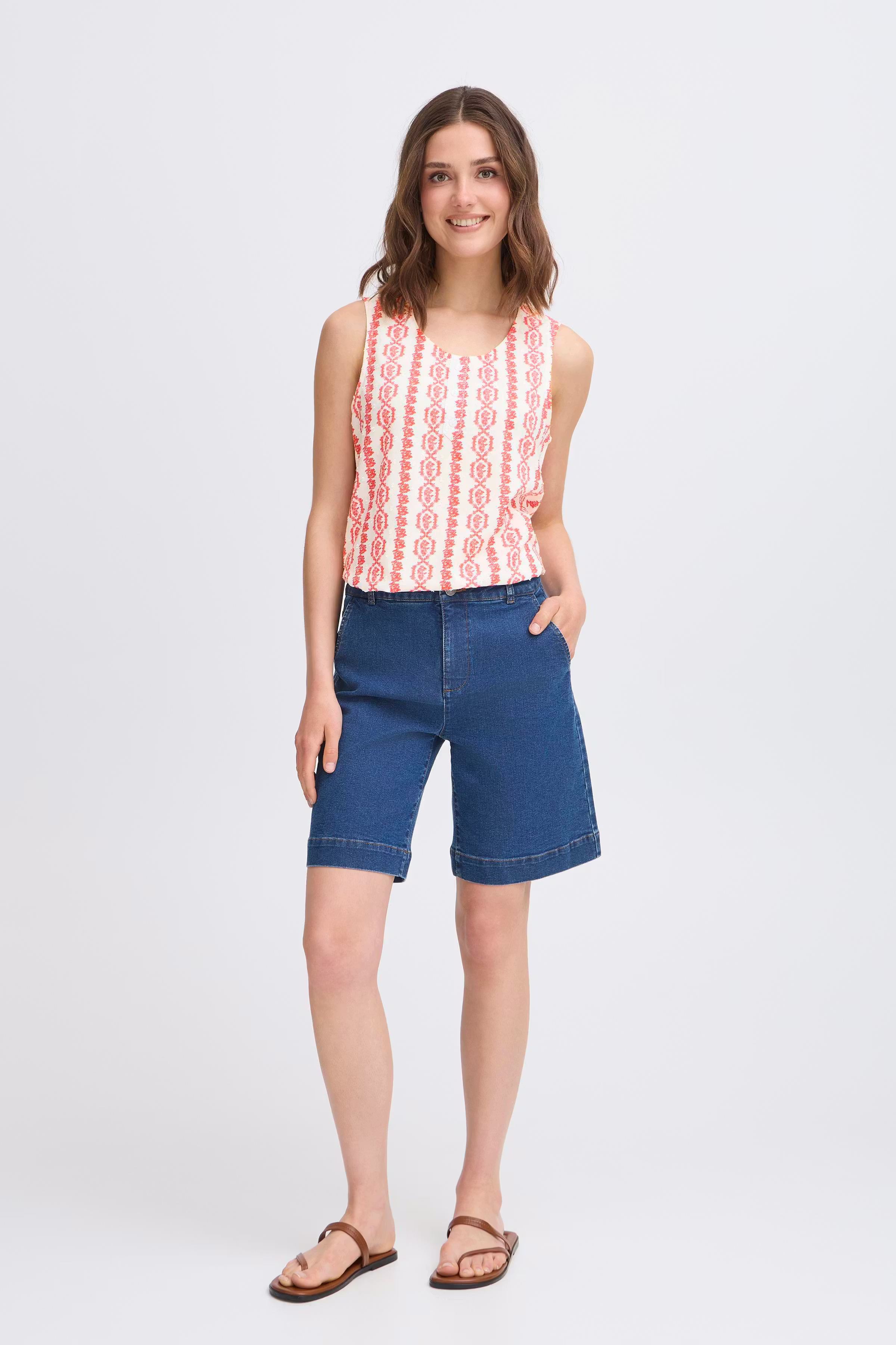 FRSOPHIA Top LOOKBOOK FRONT 20616298-205550