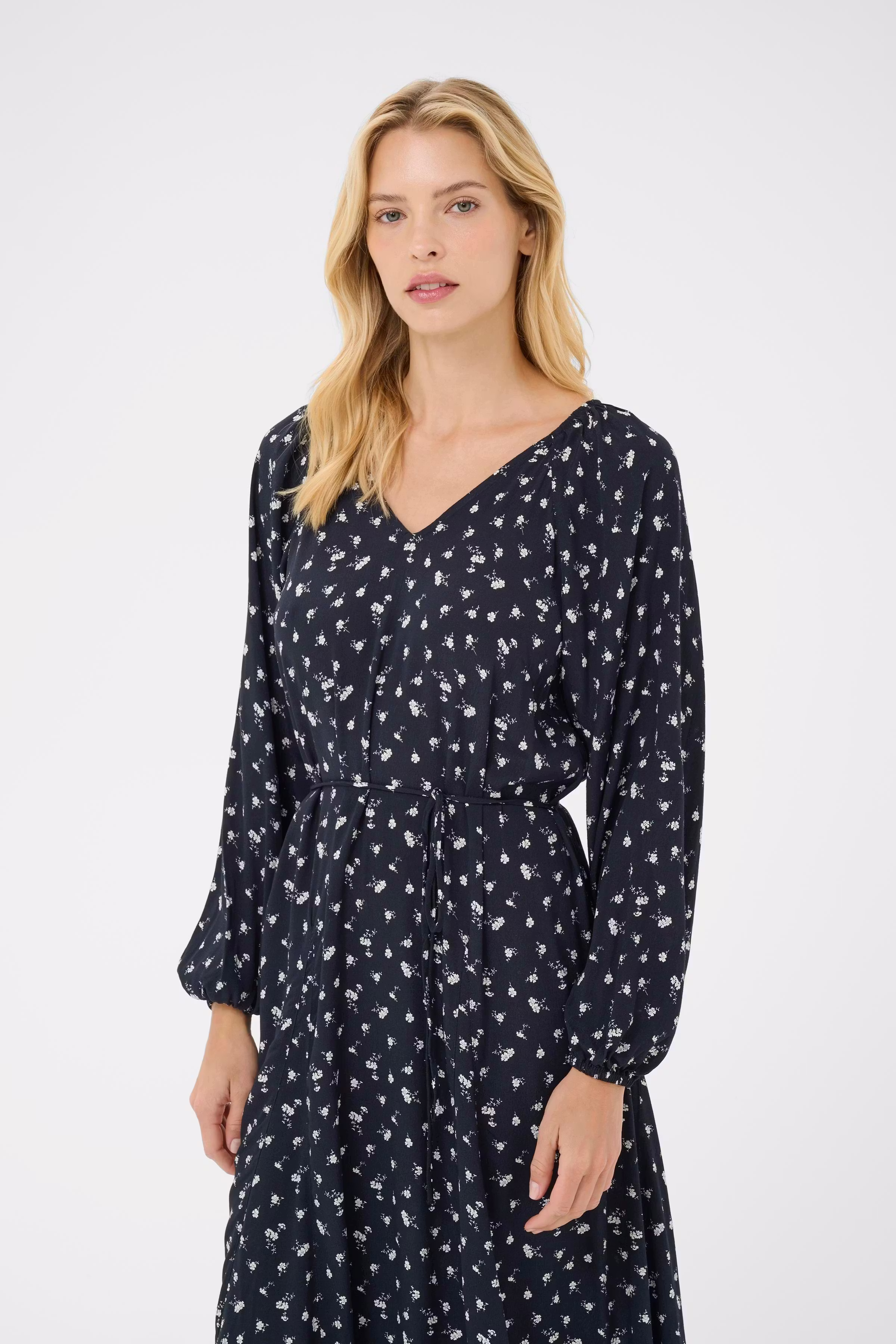 RosalinePW Kleid LOOKBOOK FRONT 30310621-305016