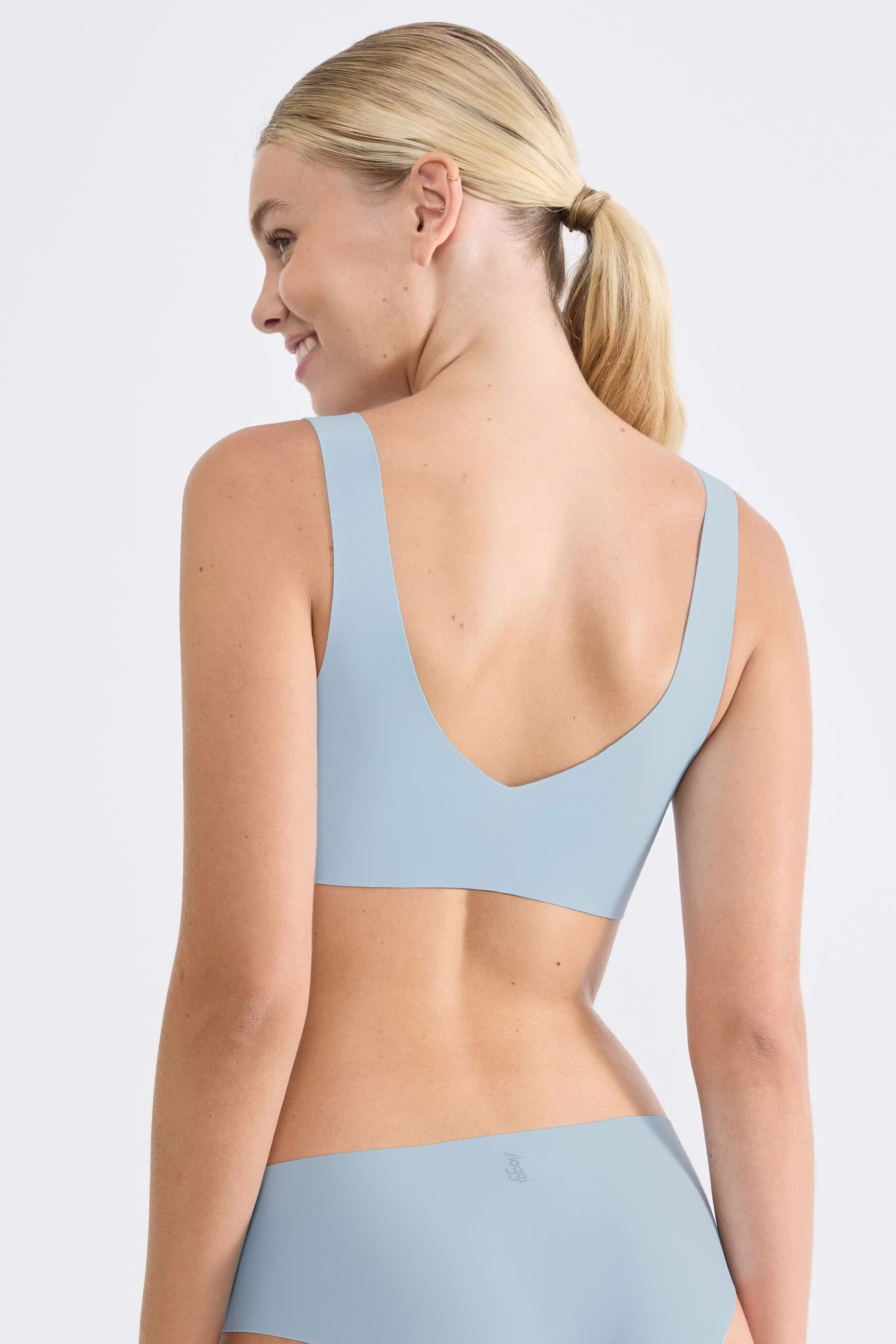 sloggiZERO-Feel BH LOOKBOOK BACK 40551607-400909