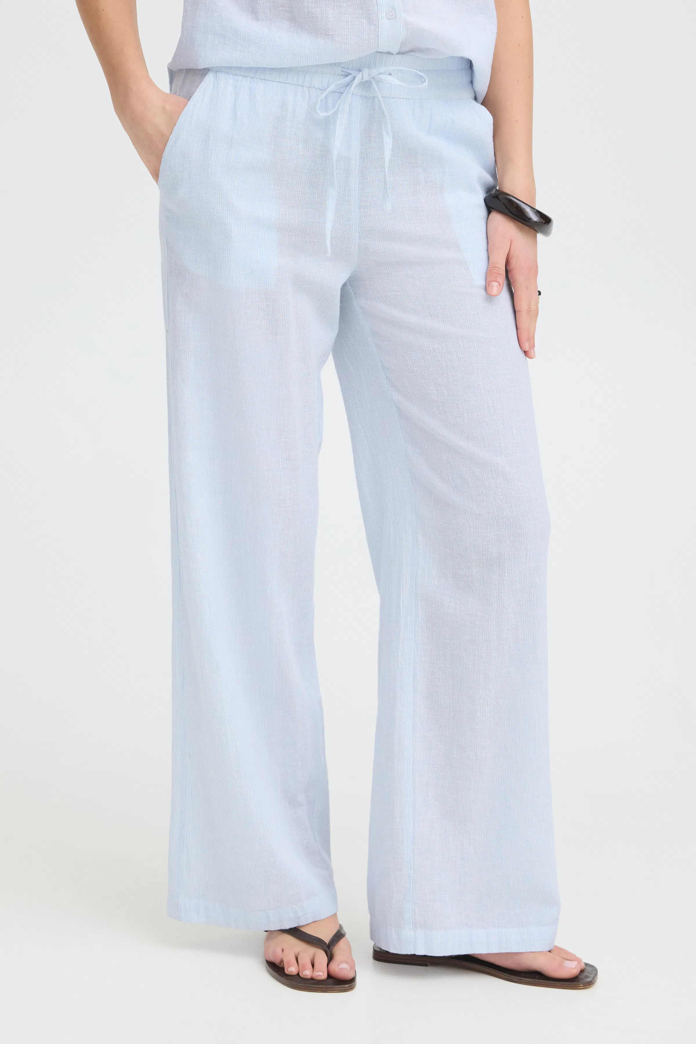 BYIZOLA Bukser LOOKBOOK FRONT 20818980-900008325