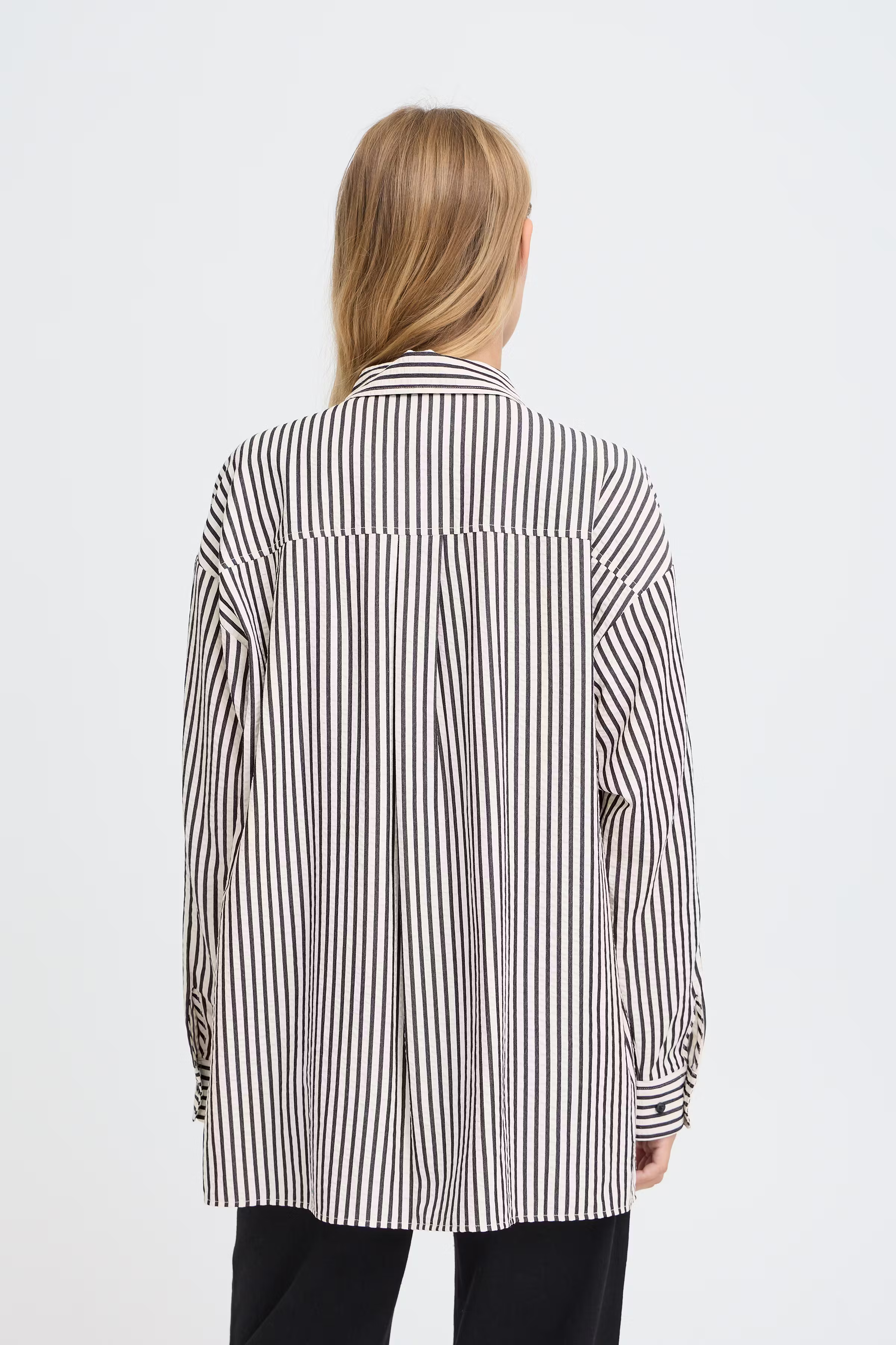 IHESTRA Skjorte LOOKBOOK BACK 20125067-900003300