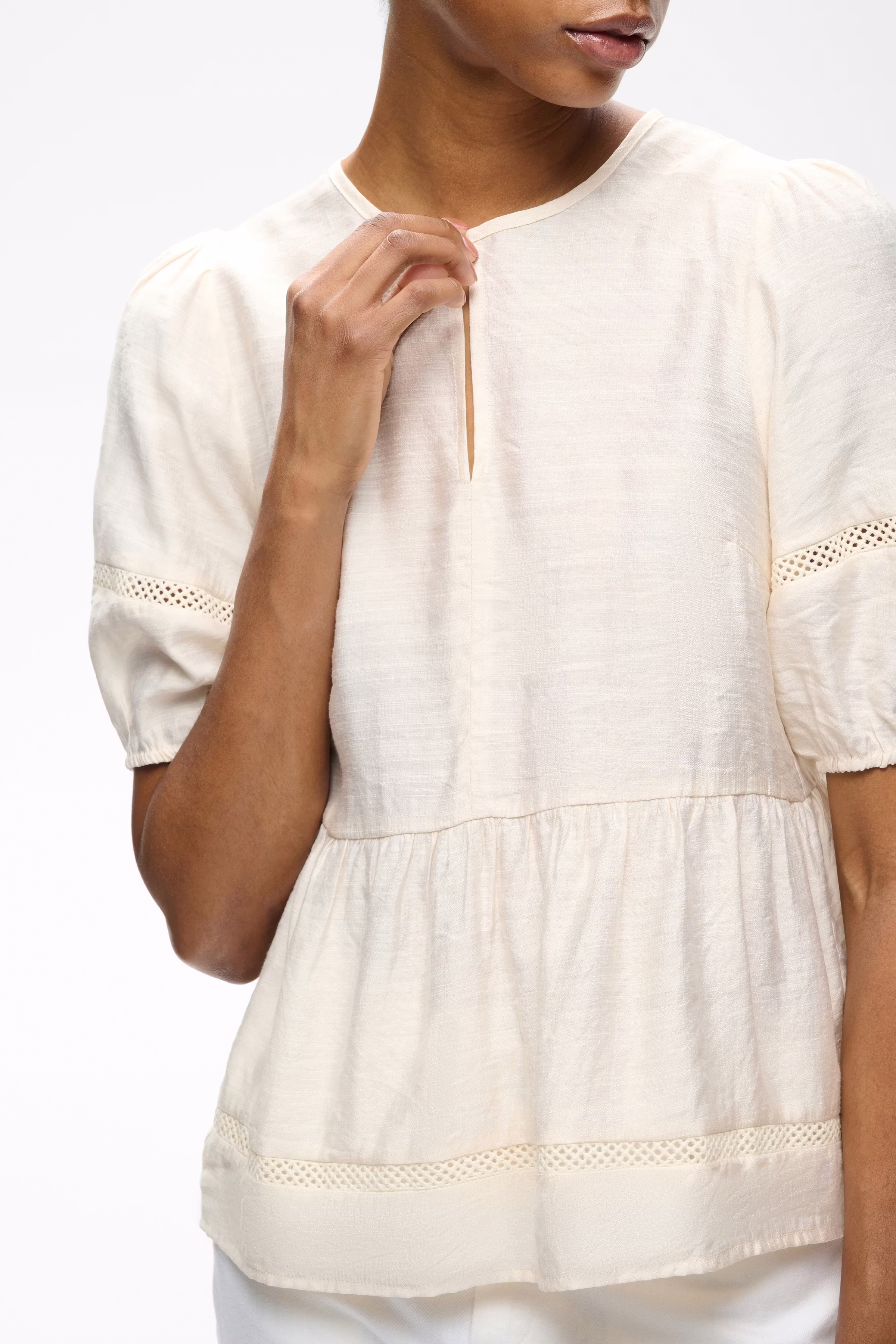 HENNAIW Blouse LOOKBOOK DETAIL 30112735-120601