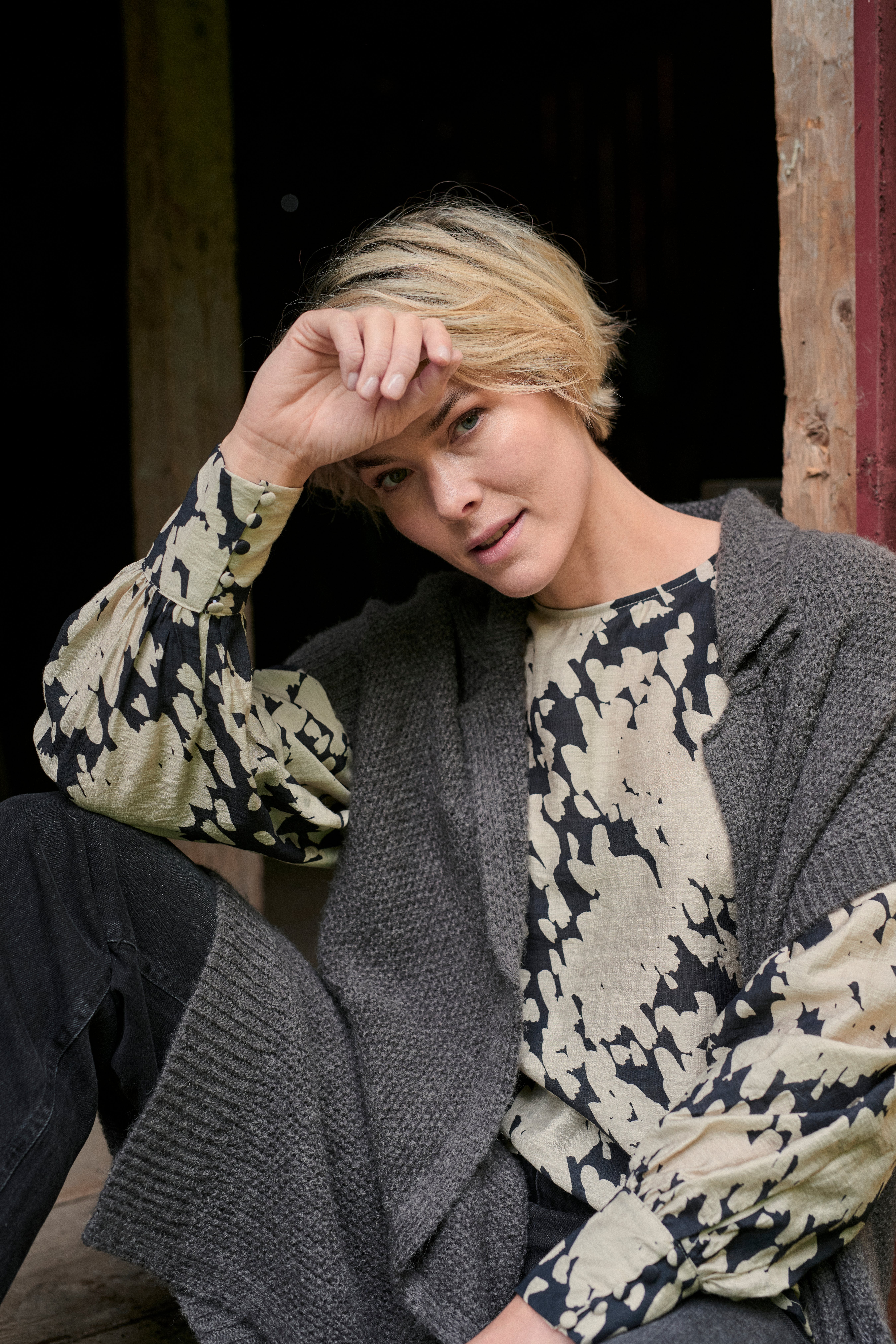 KAlouise Blouse LOCATION NONE 10508990-106289