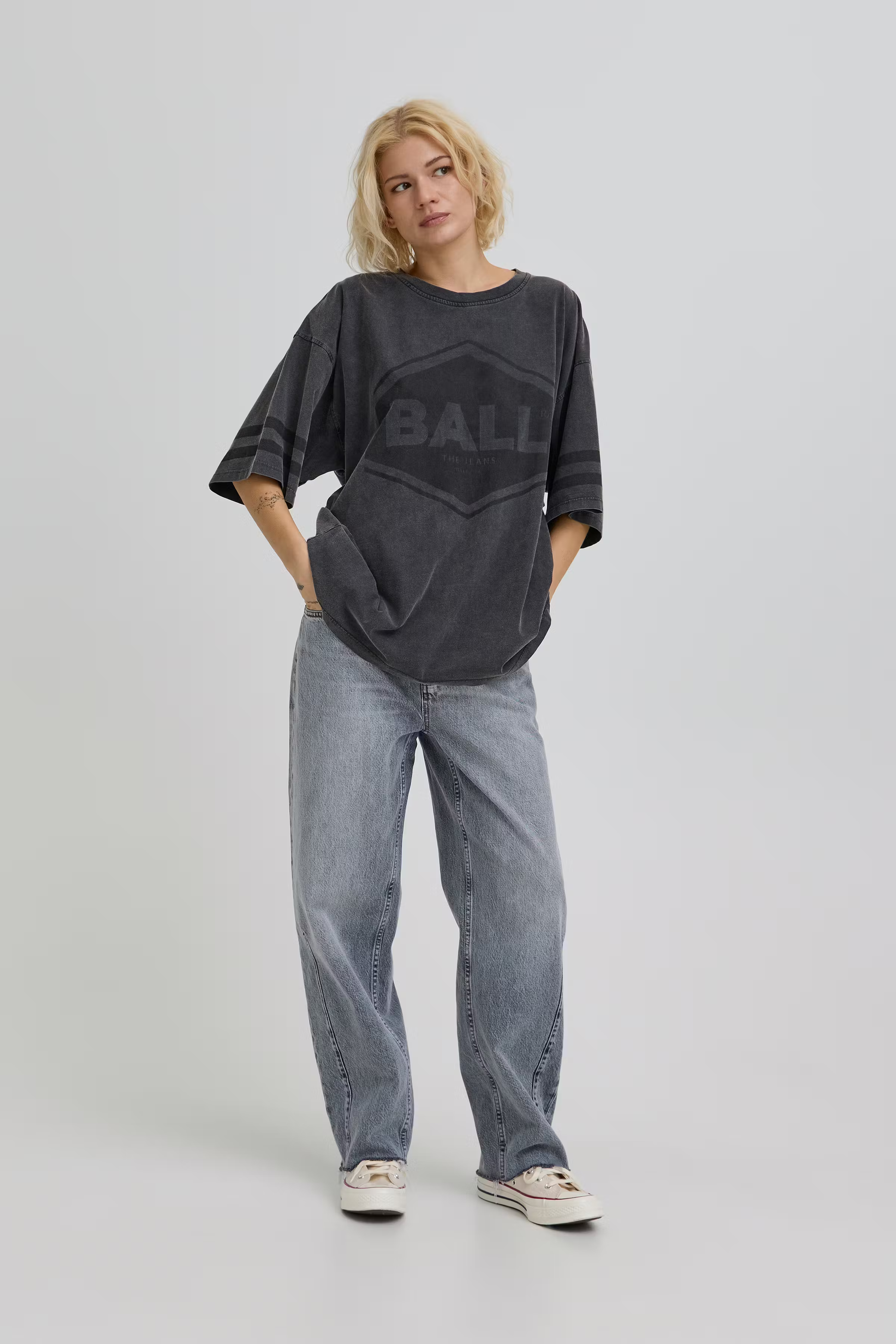 BANOEMI T-shirt LOOKBOOK FRONT 50405016-193911