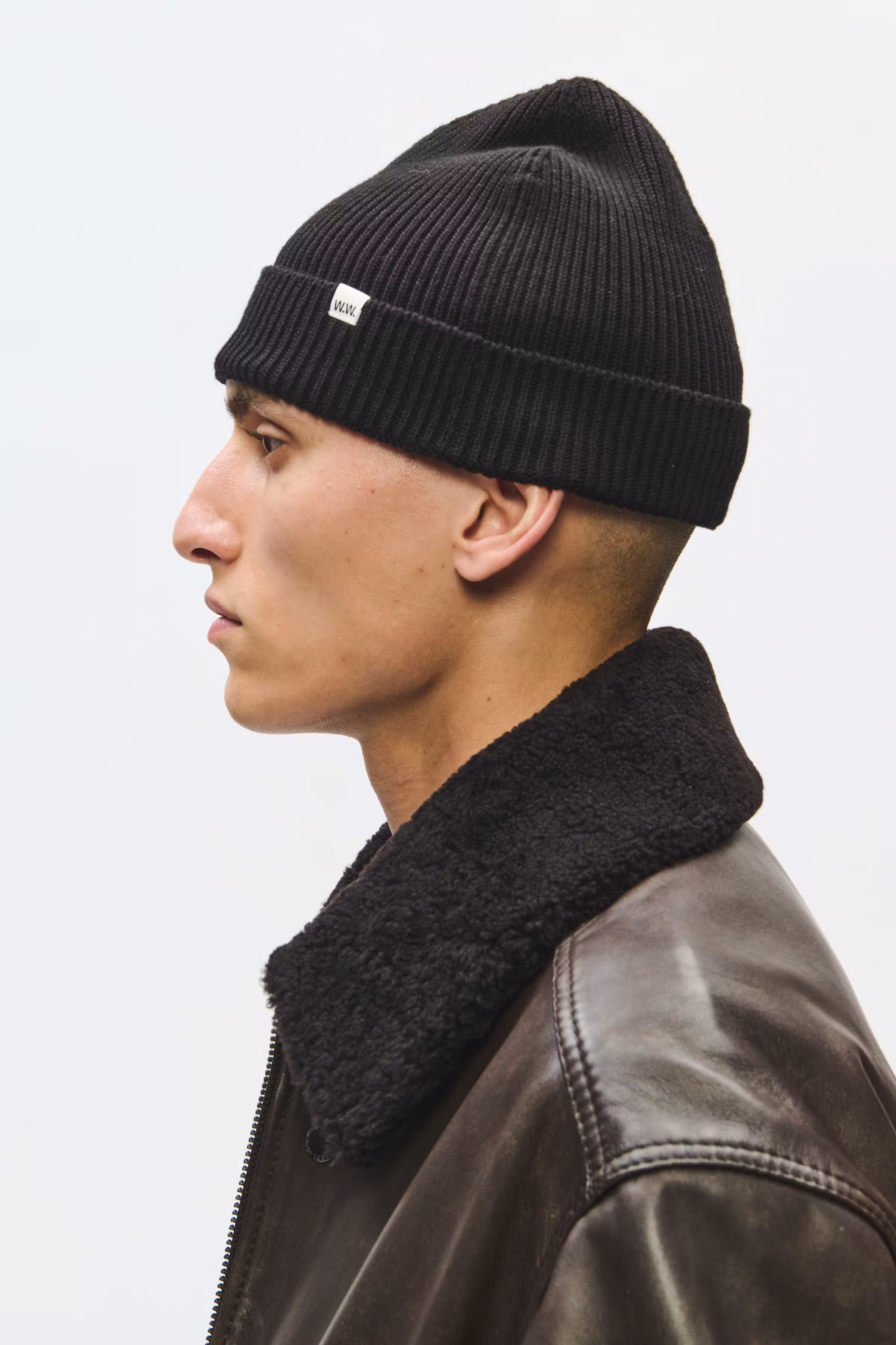 WWEddie beanie LOOKBOOK DETAIL 30251647-303700