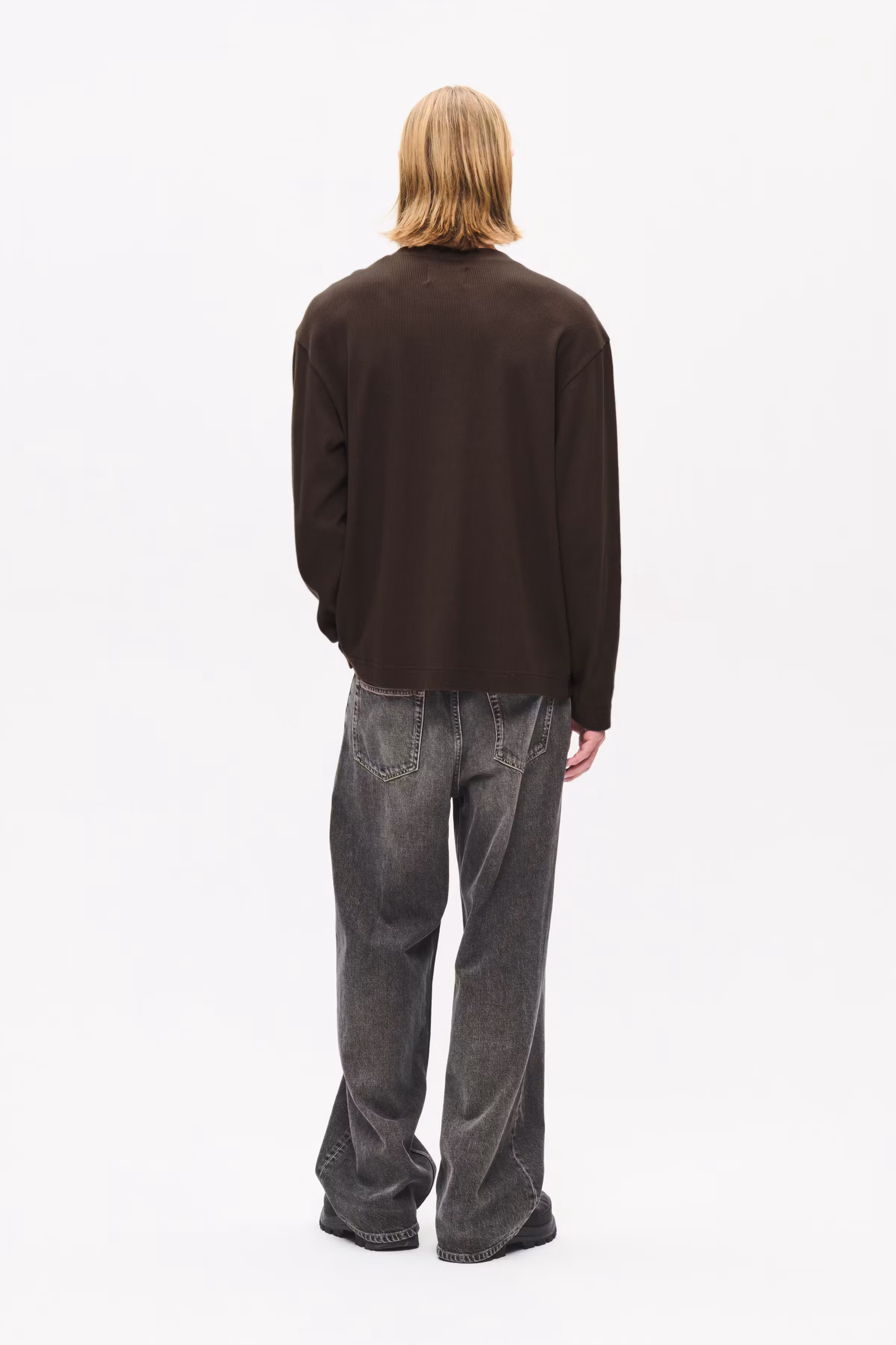 WWRyan T-shirt LOOKBOOK BACK 30252327-190840