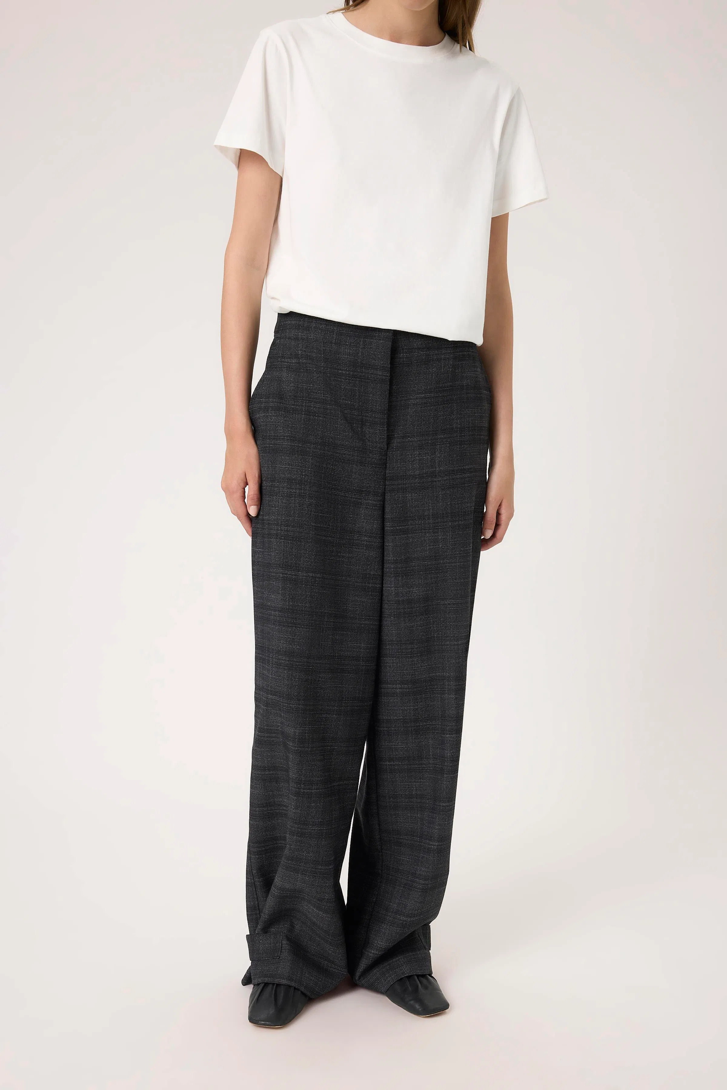 SLEvonne Bukser LOOKBOOK FRONT 30408723-304333