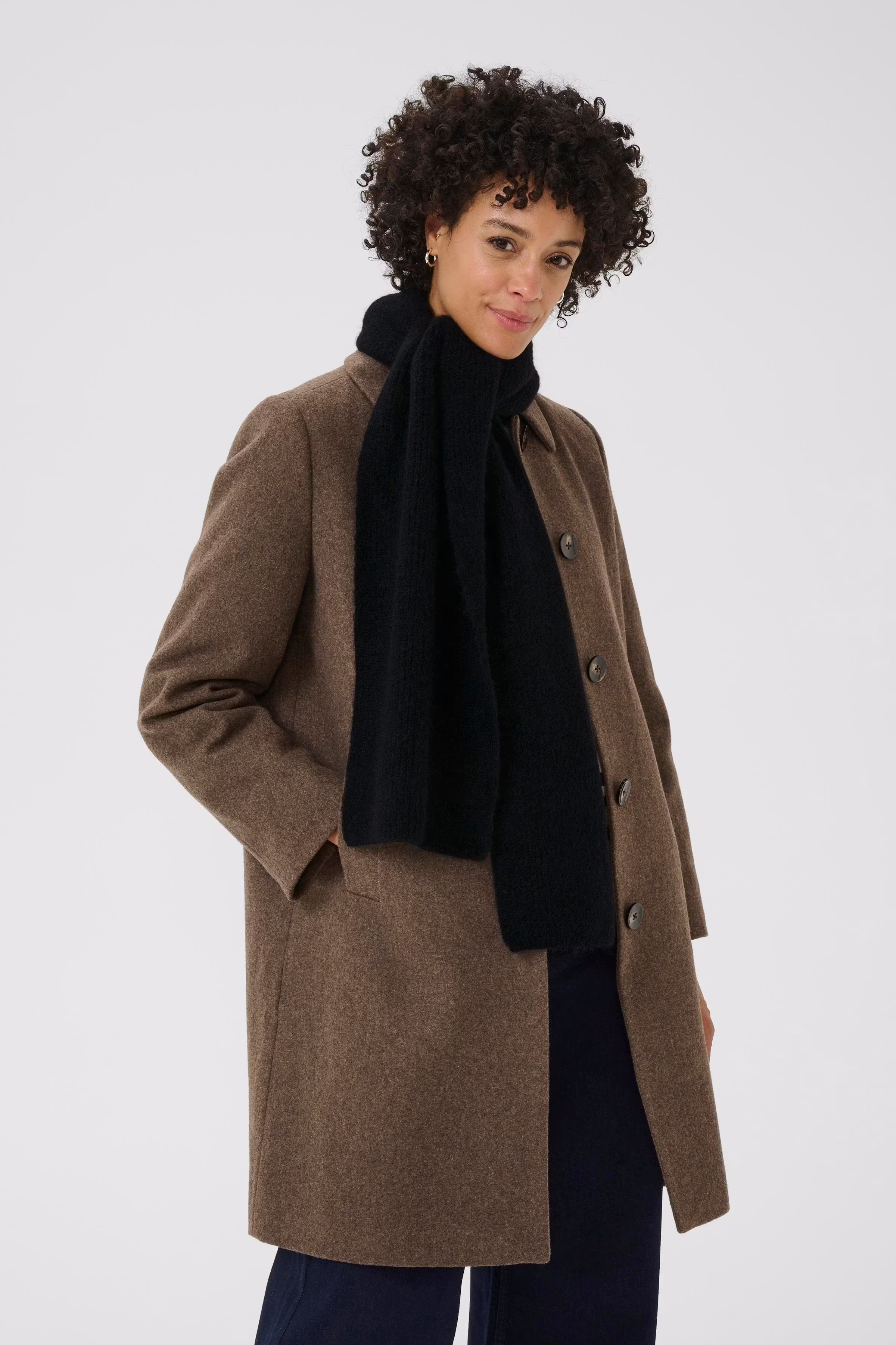 SveaPW Tørklæde LOOKBOOK FRONT 30309892-194008