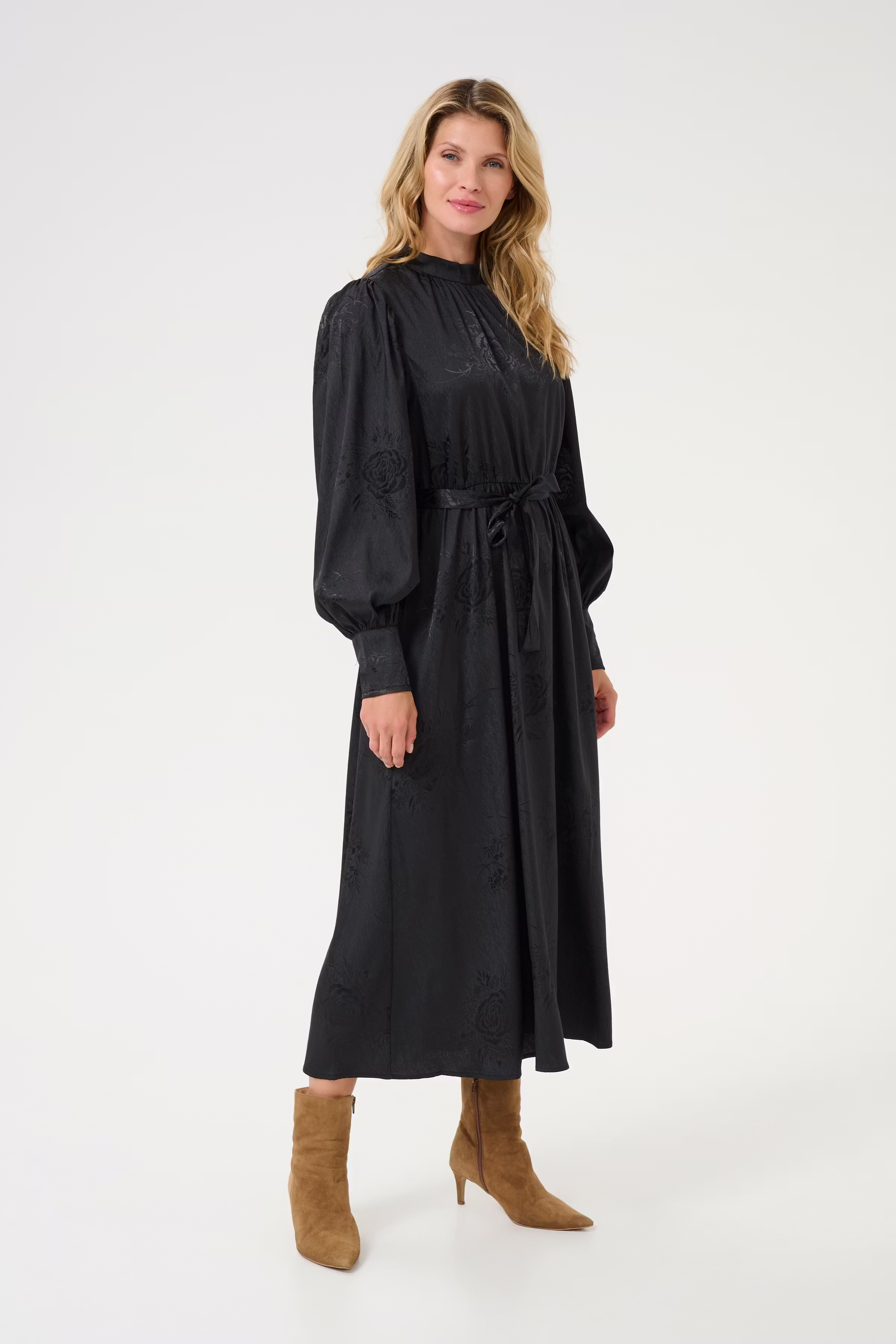 CRMarmel Jurk LOOKBOOK FRONT 10613634-100120