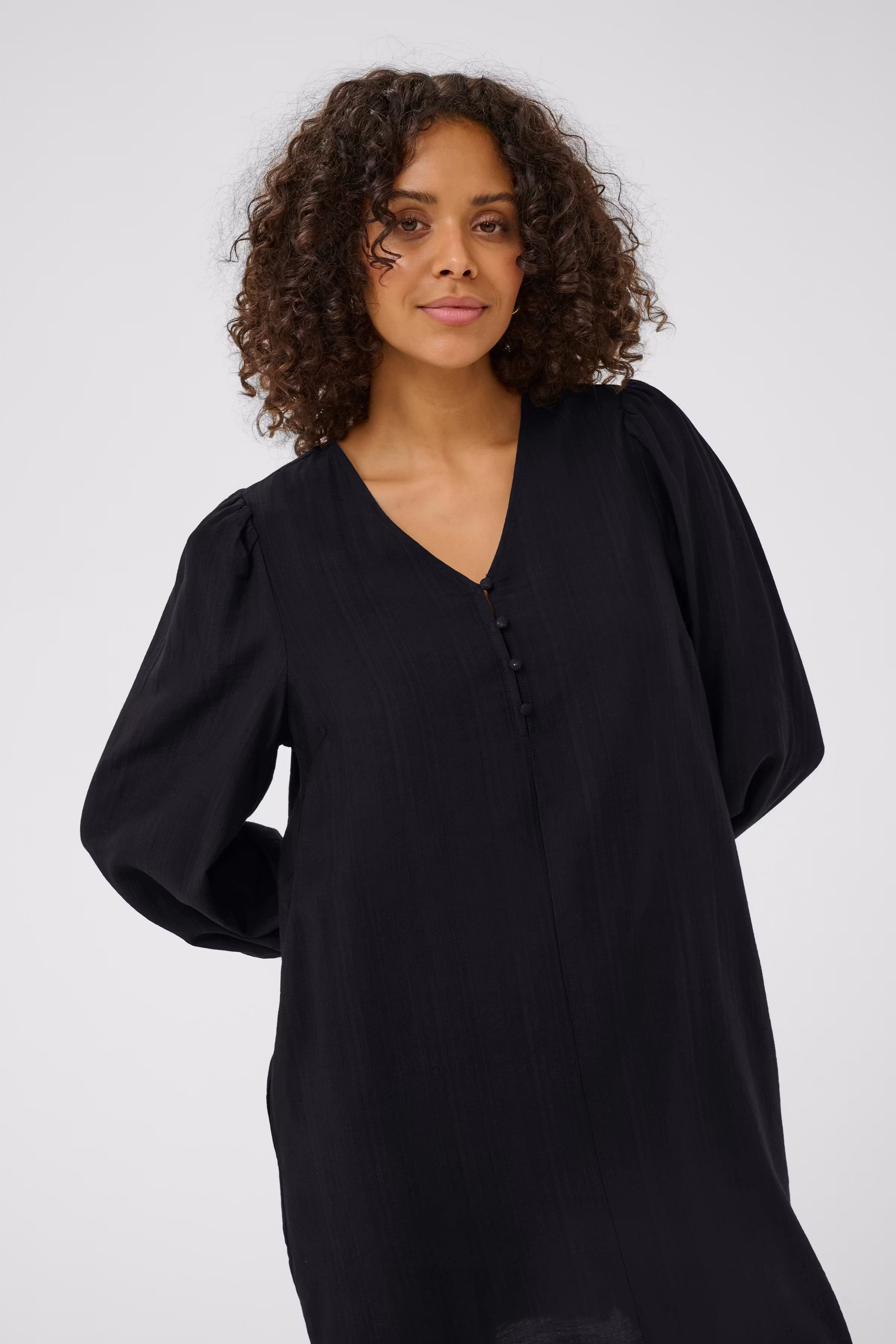 KAlufia Dress LOOKBOOK DETAIL 10511105-100121