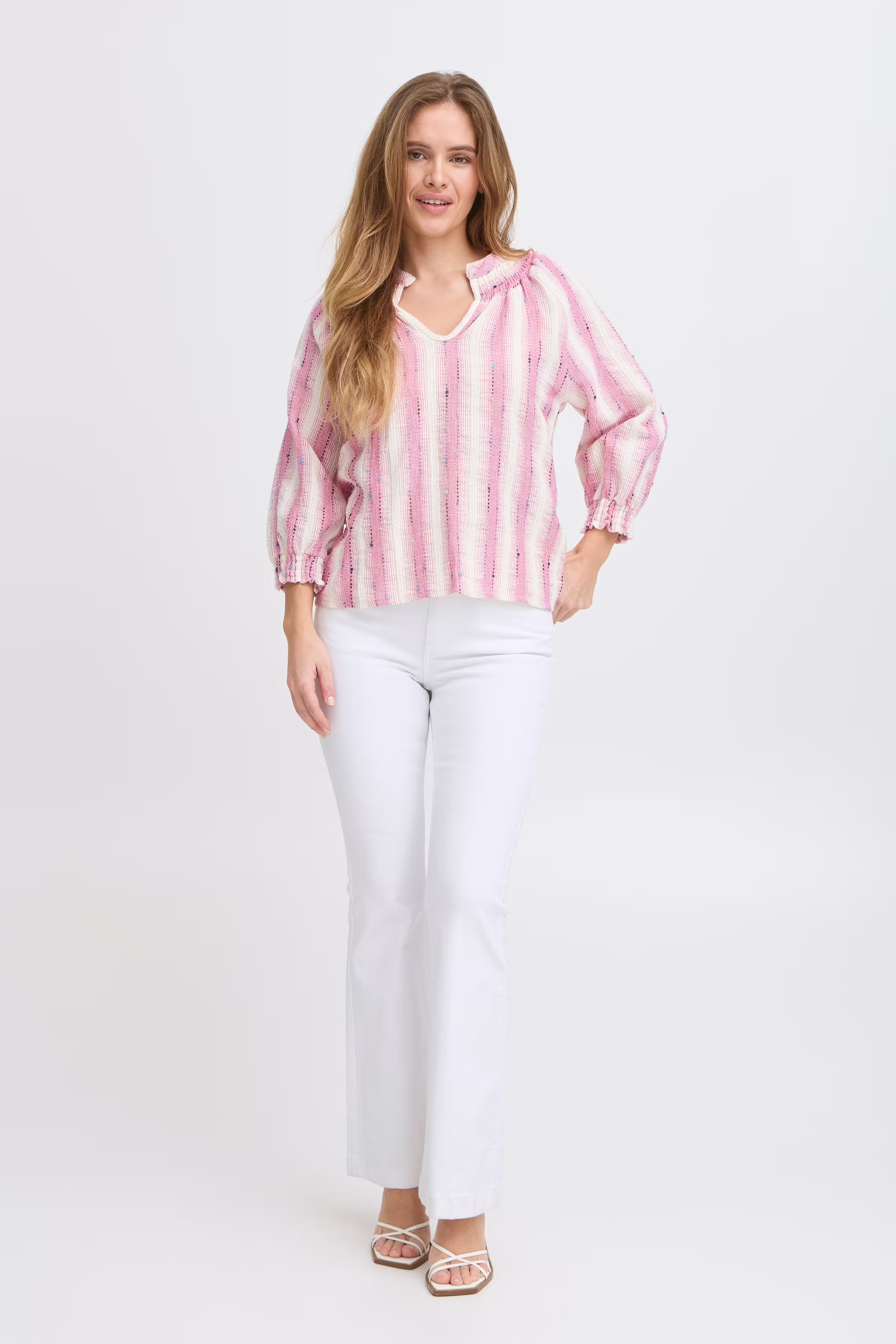 PZBECCA UHW Bootcut Leg LOOKBOOK FRONT 50209016-200003