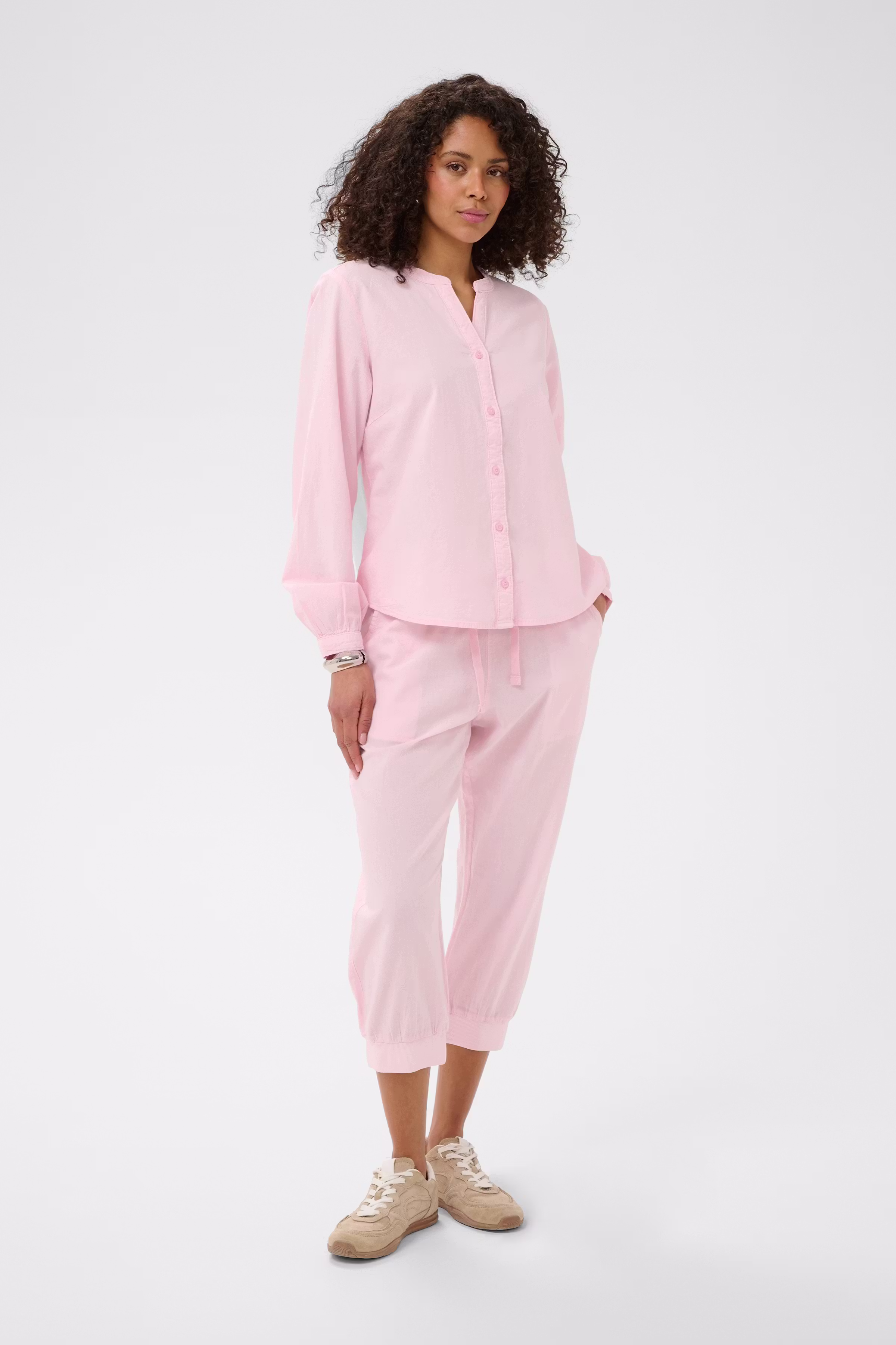 KAnaya Skjorte LOOKBOOK FRONT 10511160-132807