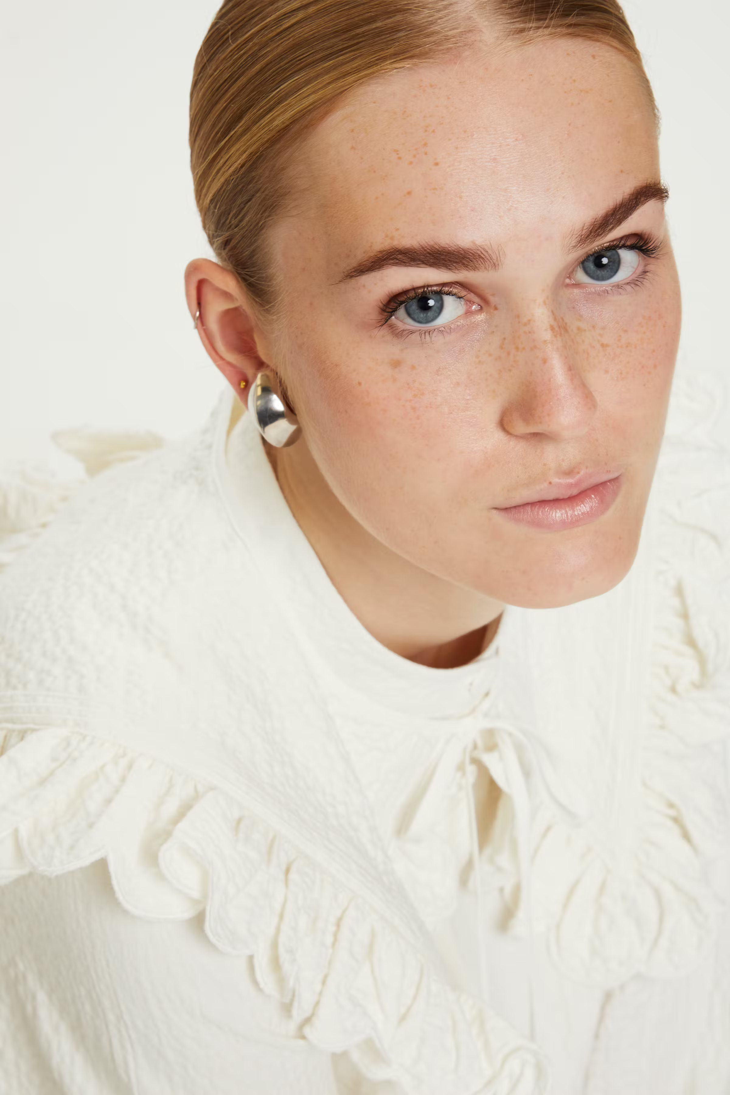 HoneyKB Long sleeved shirt LOOKBOOK DETAIL 10103513-110103