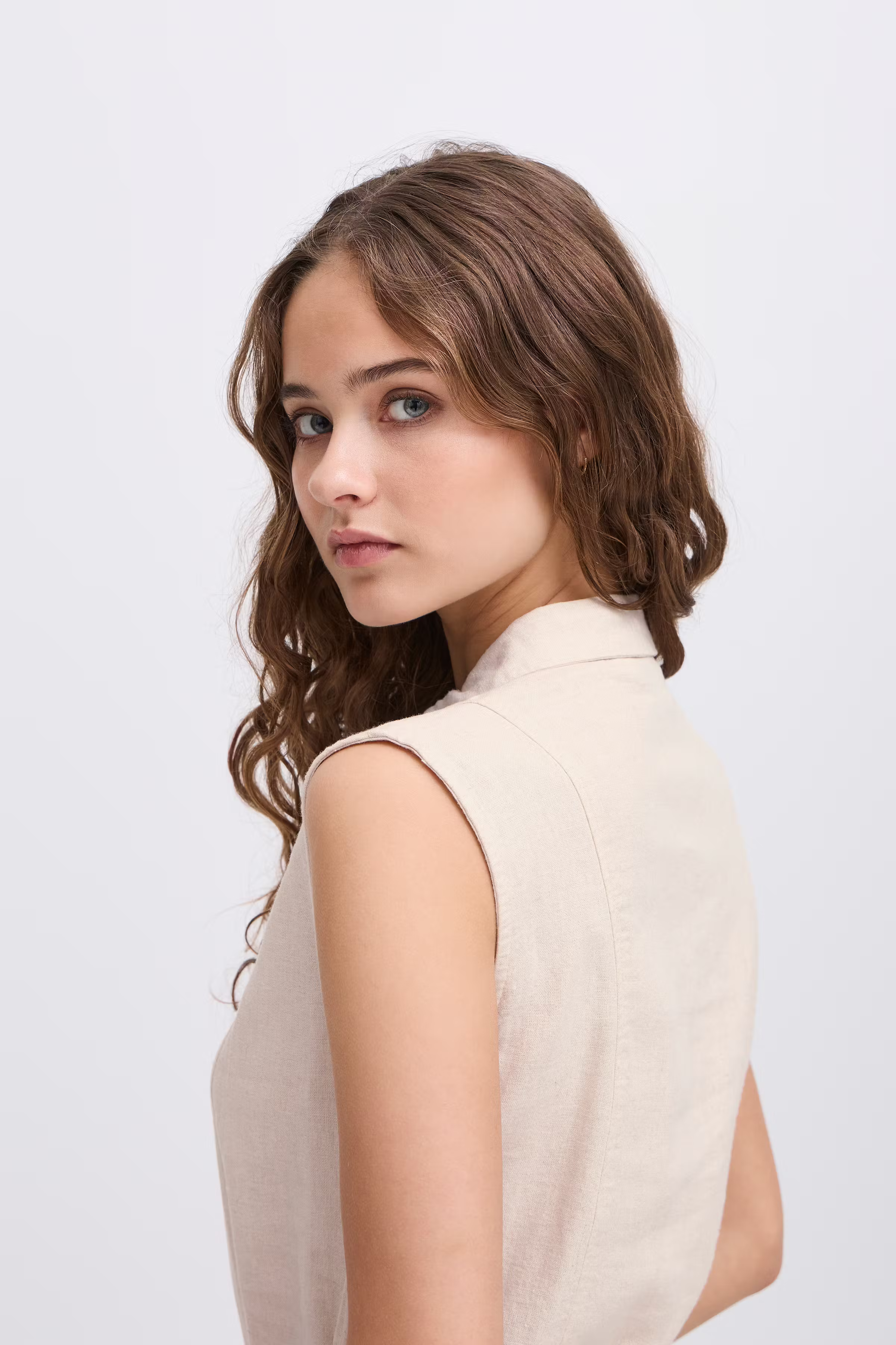 IHLINNO Kleid LOOKBOOK DETAIL 20122927-204424