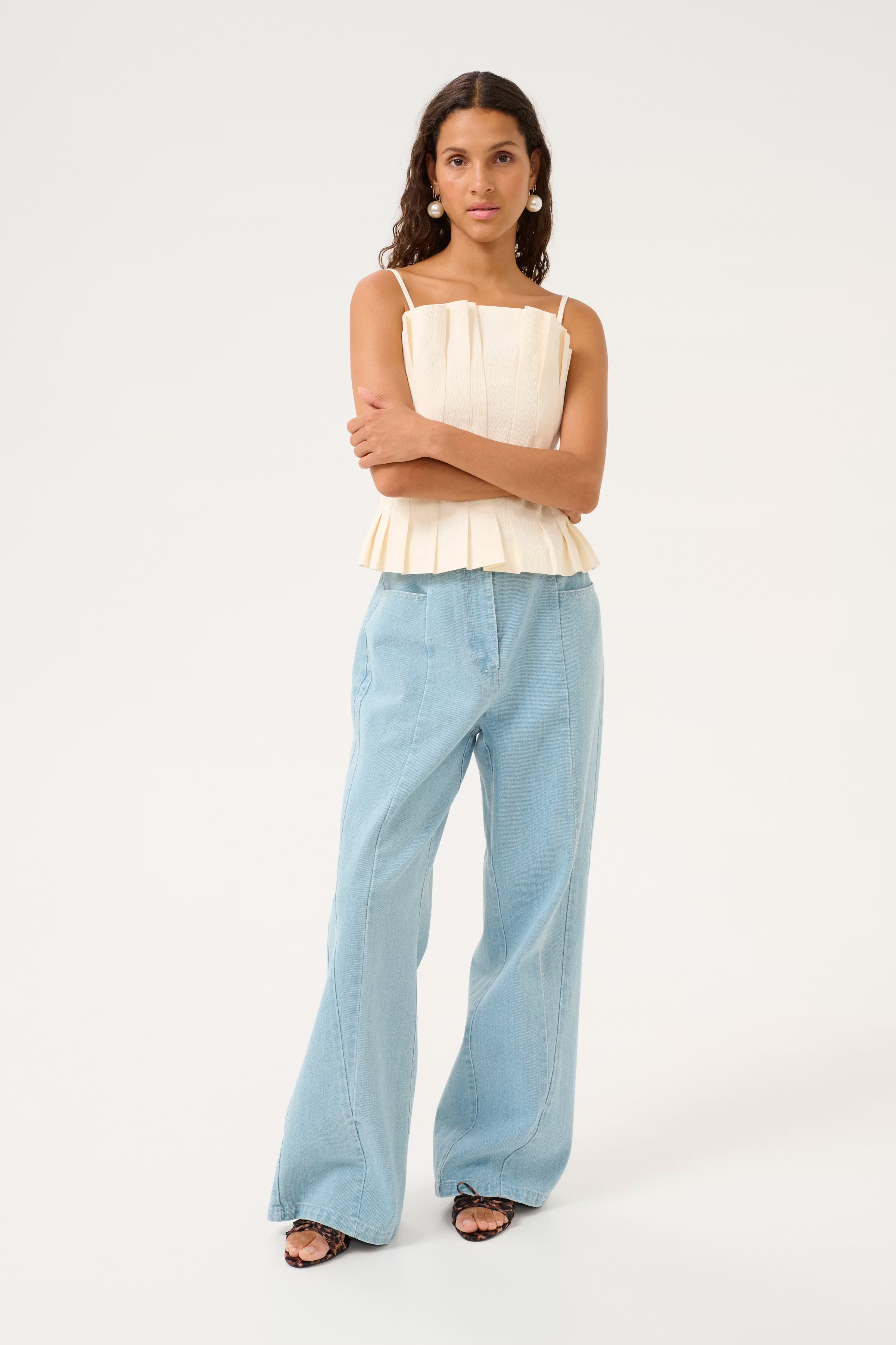 KBVipper Jeans LOOKBOOK FRONT 10105477-100129